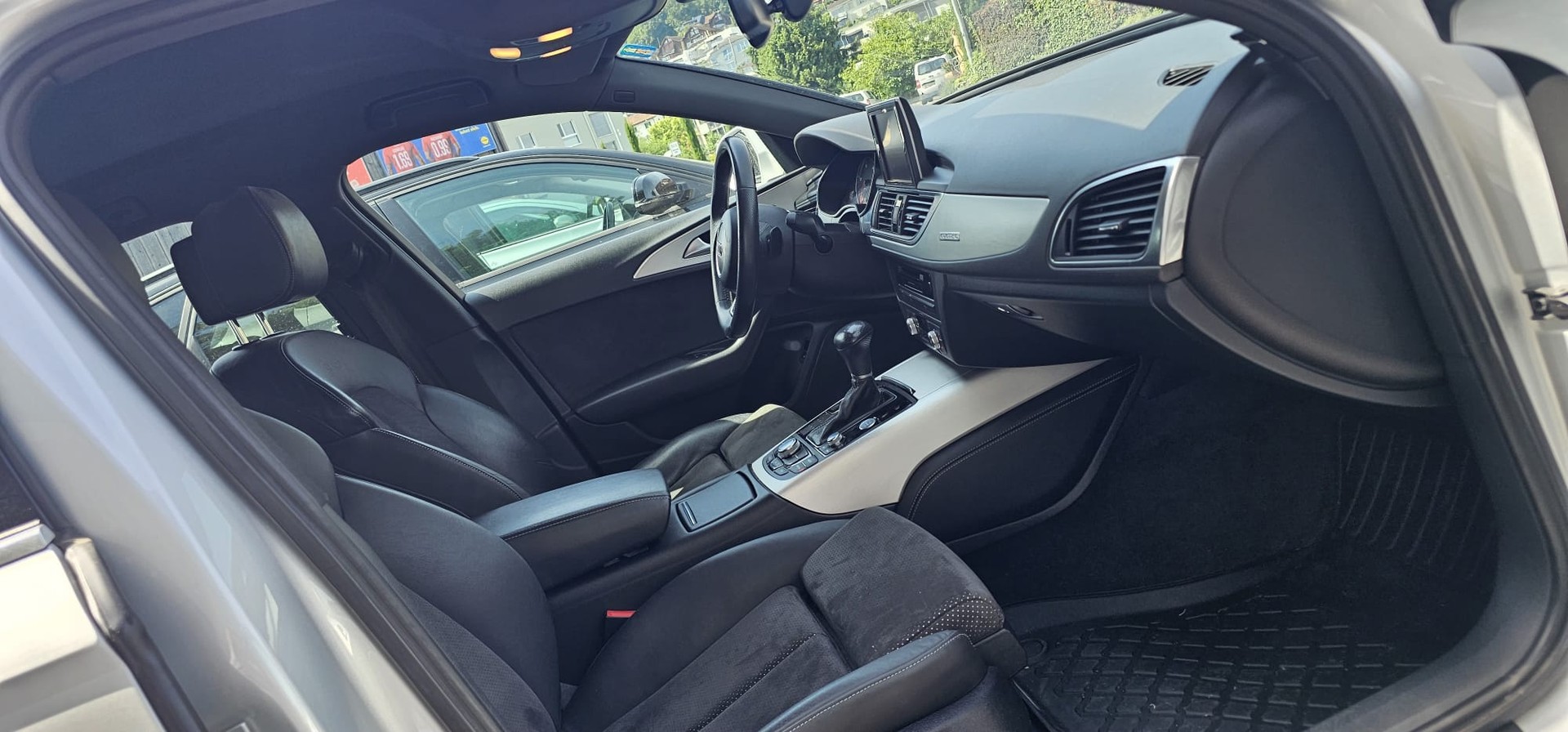 AUDI A6 Avant 3.0 BiTDI V6 quattro tiptronic-image-11