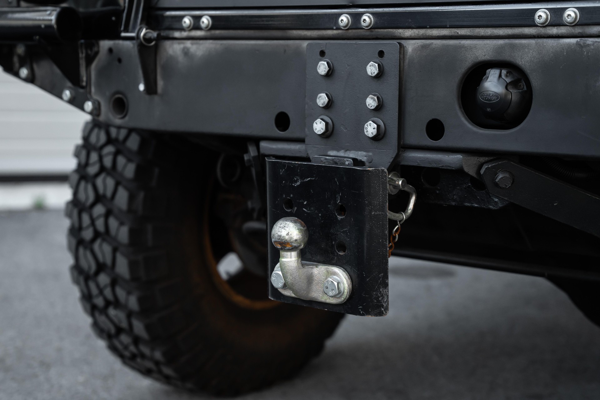 LAND ROVER Defender 90 2.4 Tdi ST-image-6