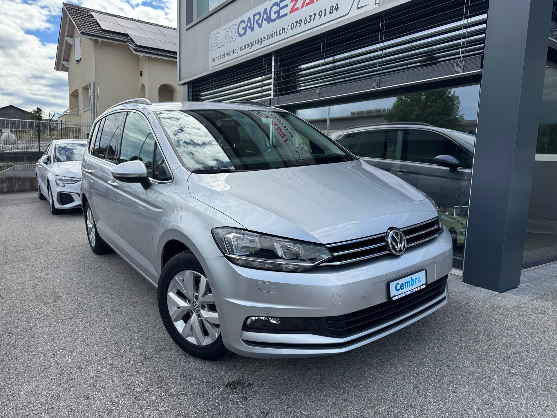 VW Touran 1.6 TDI BlueMotion Technology Comfortline DSG-image-0