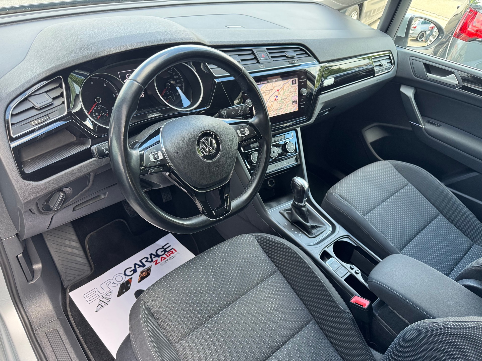 VW Touran 1.6 TDI BlueMotion Technology Comfortline DSG-image-2