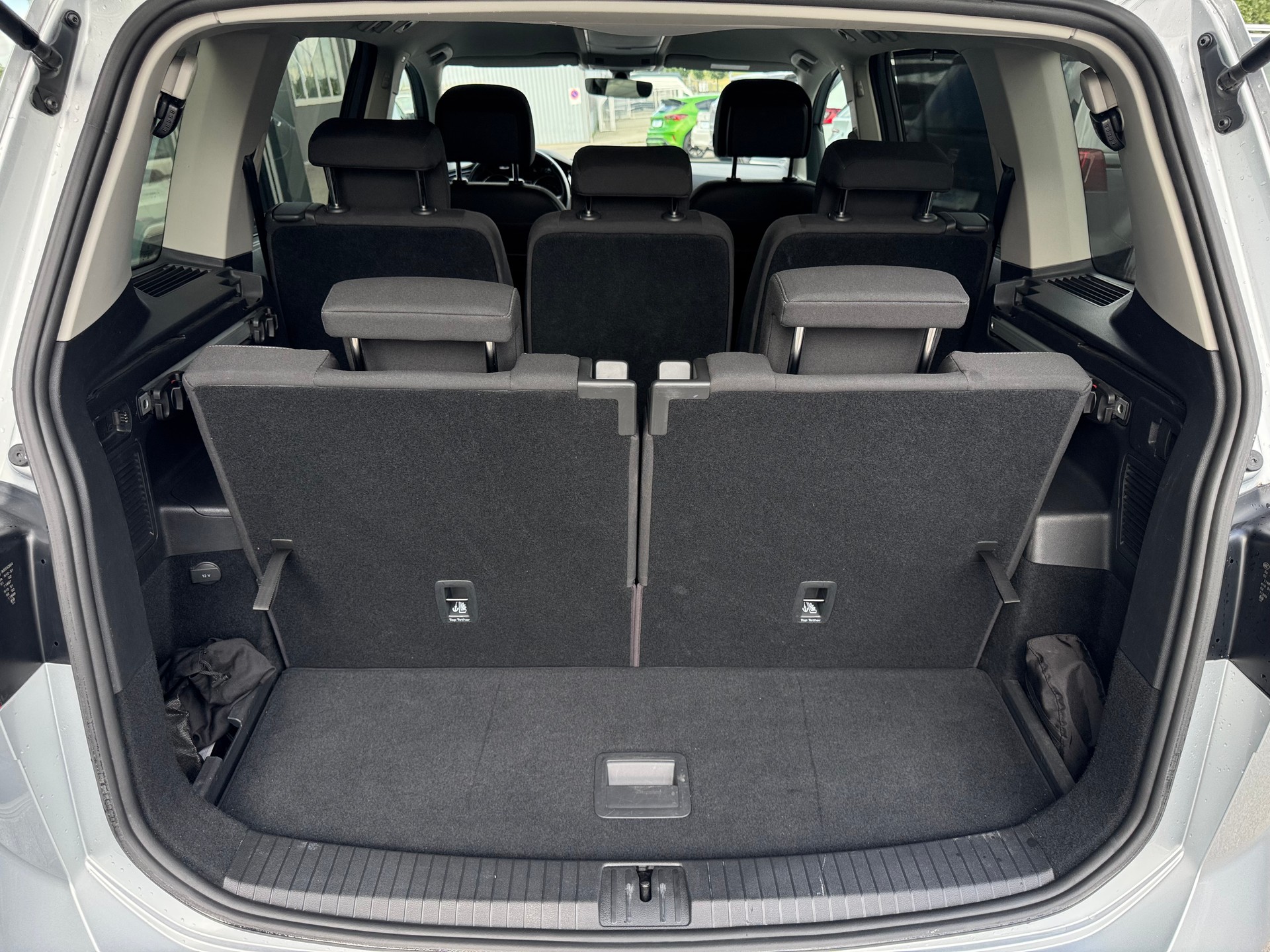 VW Touran 1.6 TDI BlueMotion Technology Comfortline DSG-image-7