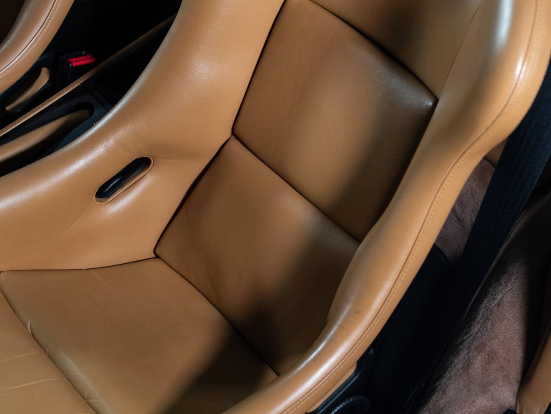 PORSCHE 911 Turbo-image-24