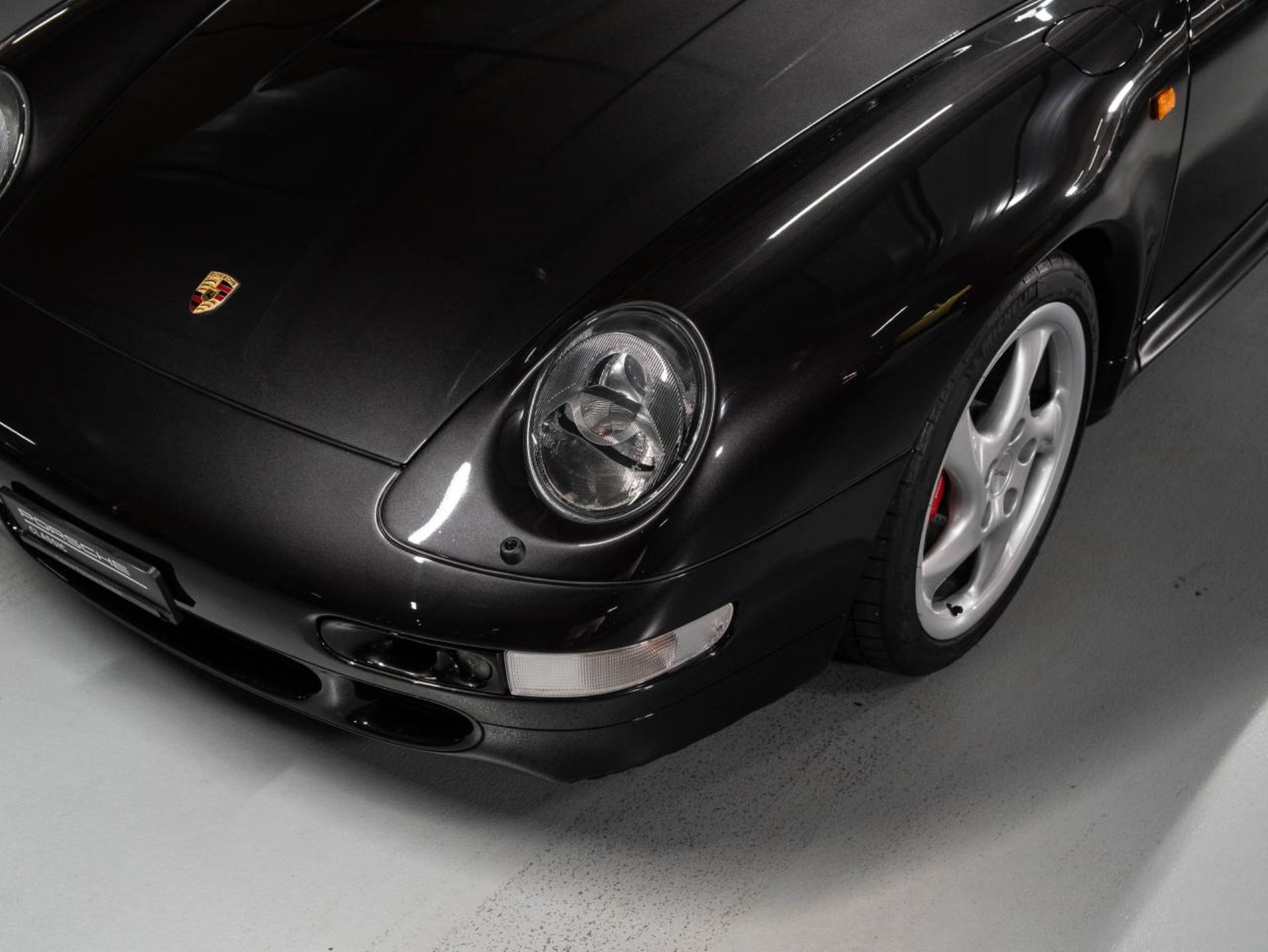 PORSCHE 911 Turbo-image-30