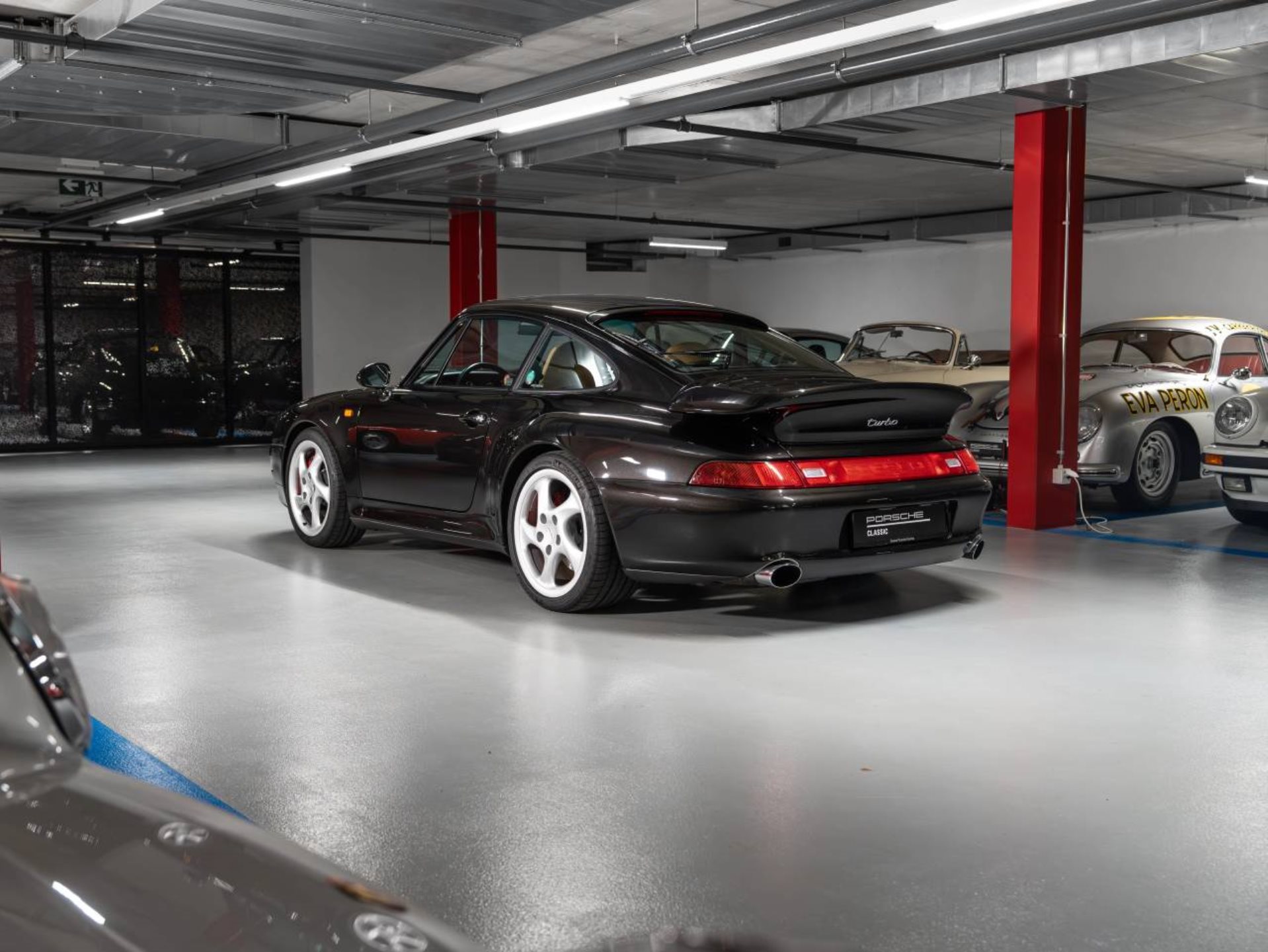 PORSCHE 911 Turbo-image-7