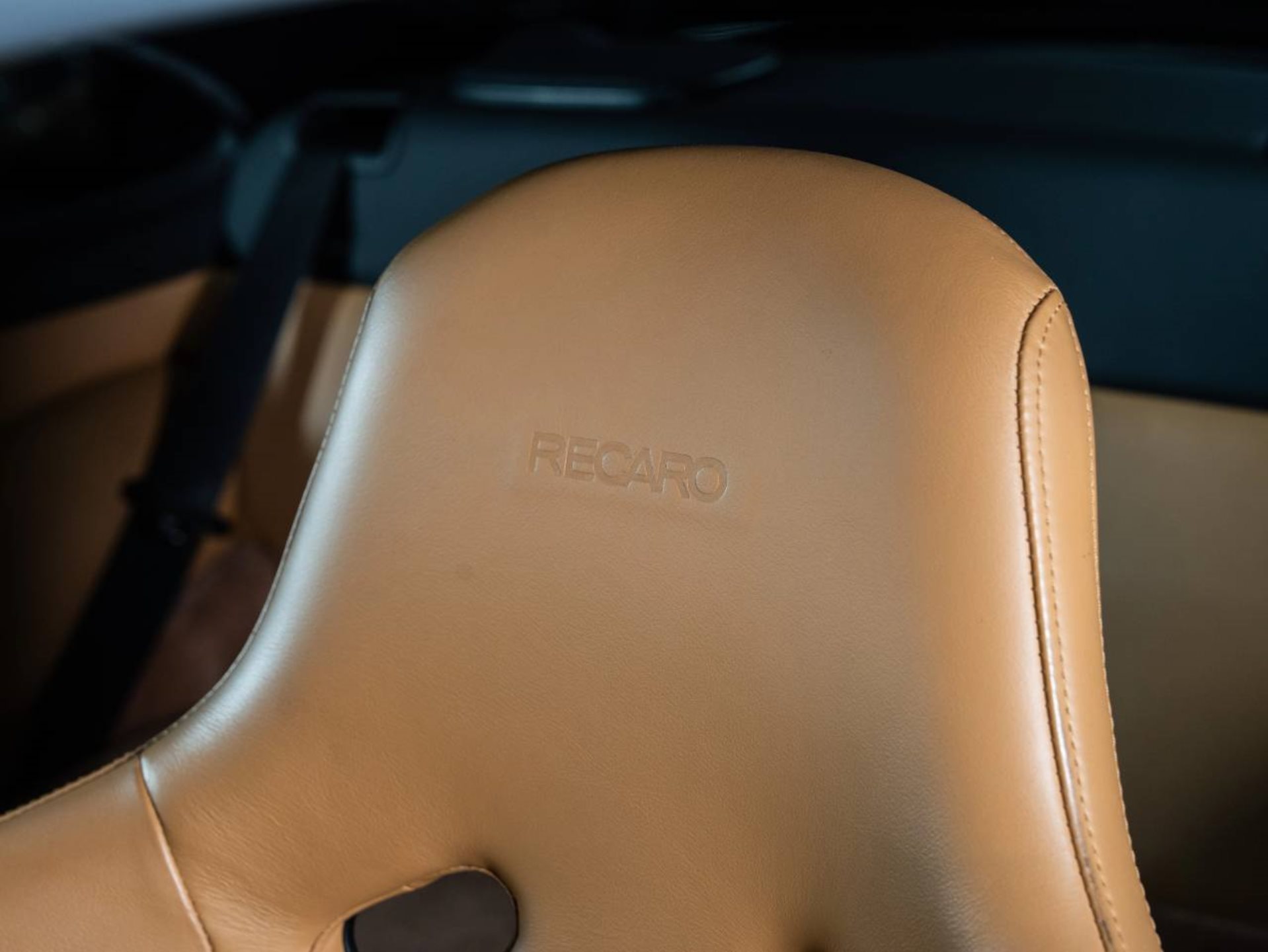 PORSCHE 911 Turbo-image-25