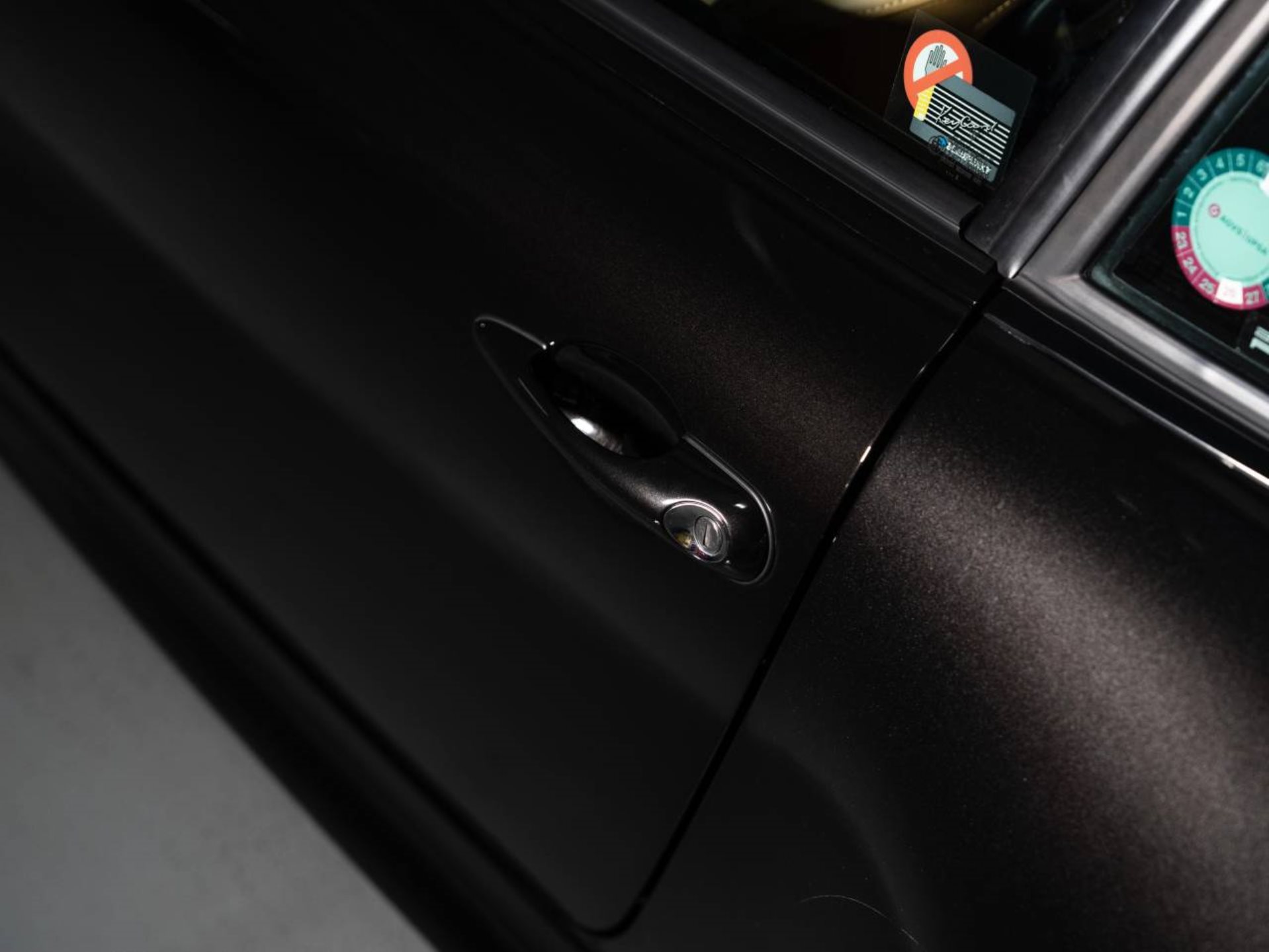PORSCHE 911 Turbo-image-9
