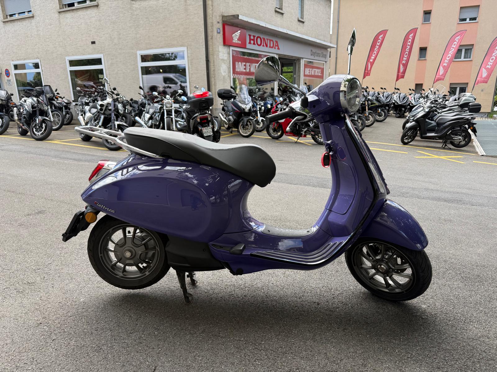 PIAGGIO Vespa Elettrica L3 Full Electric-showroom-element-3