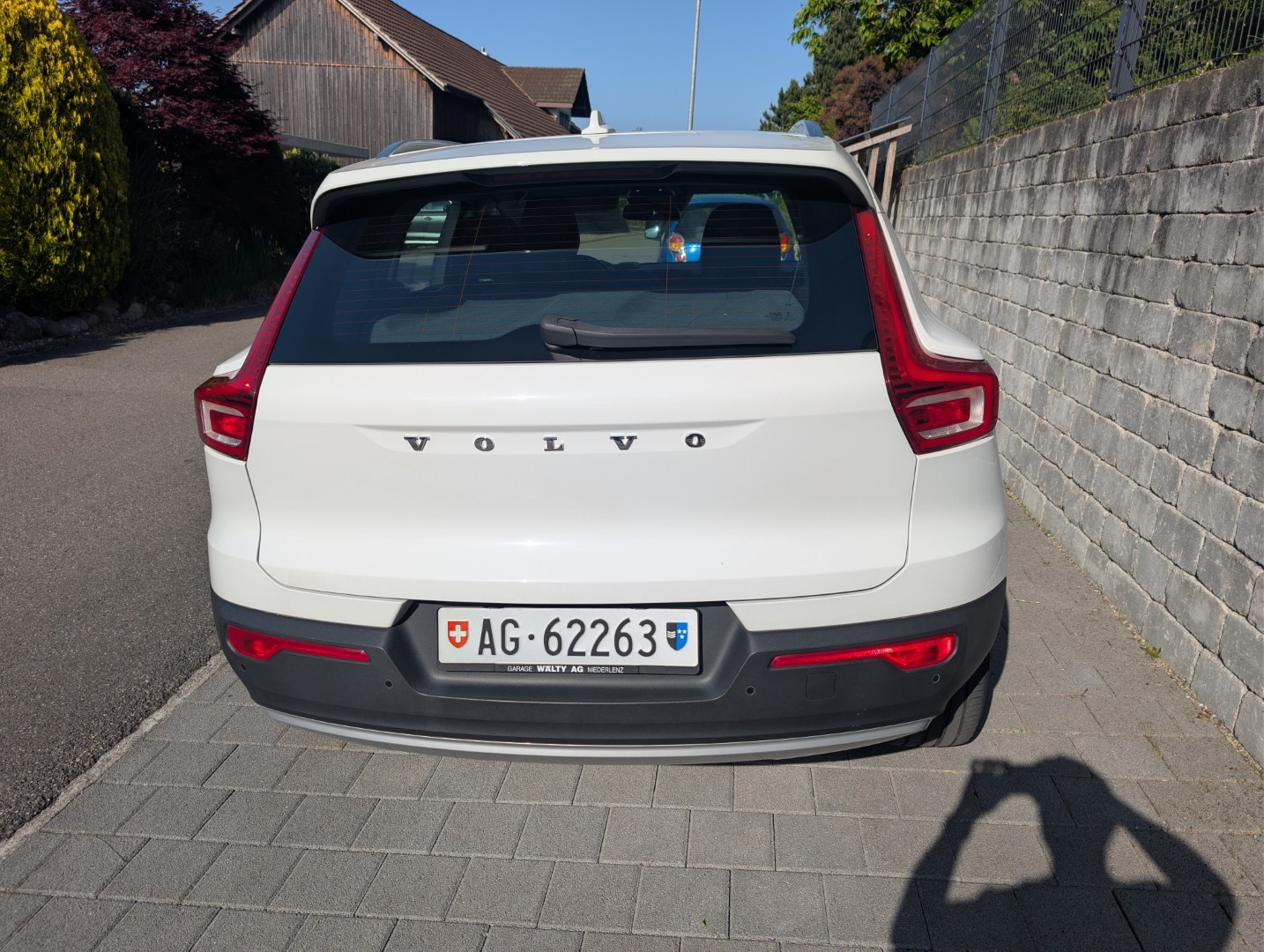VOLVO XC40 1.5 T3-image-2