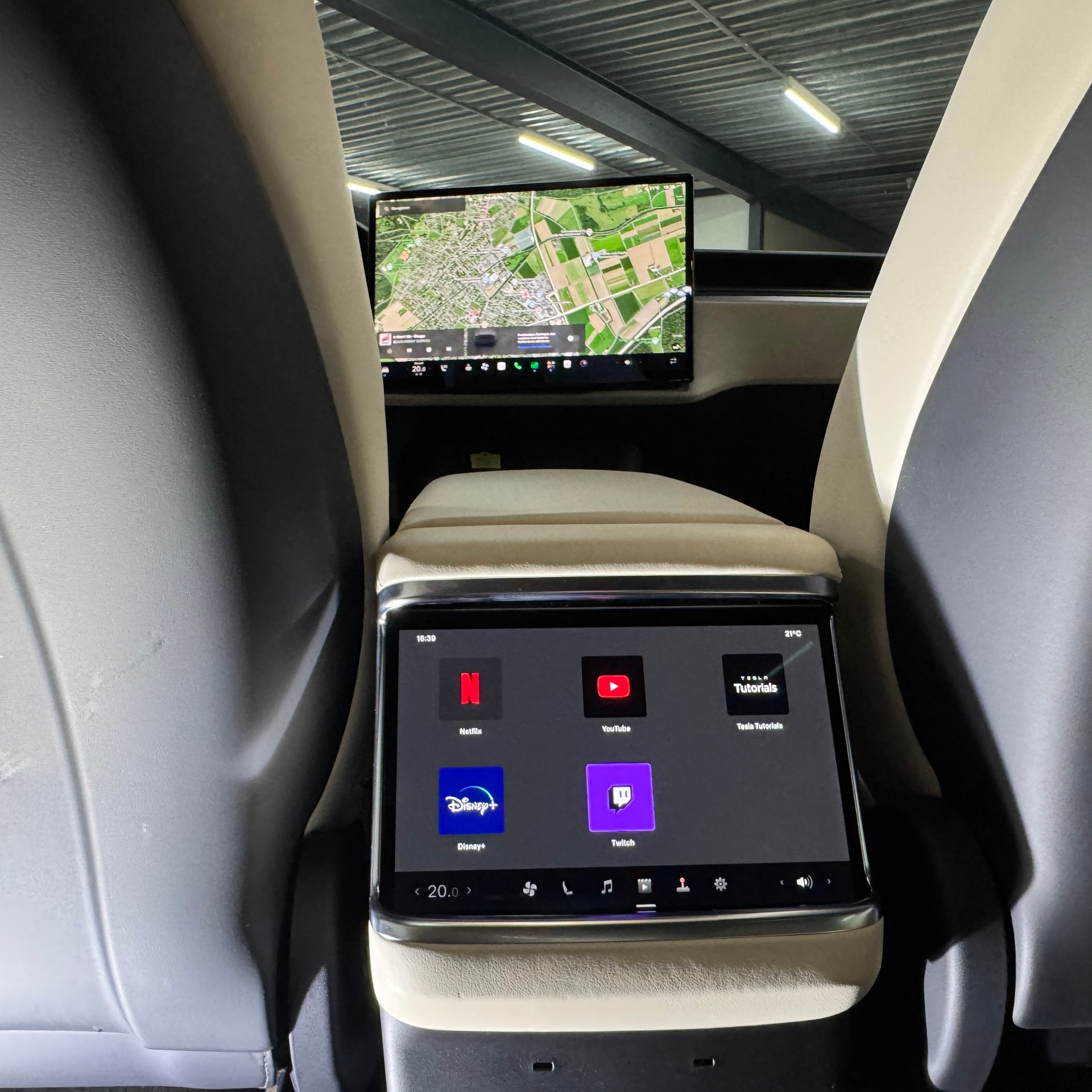 TESLA Model X 100kWh Plaid 1268PS / Autopilot 4.0-image-12