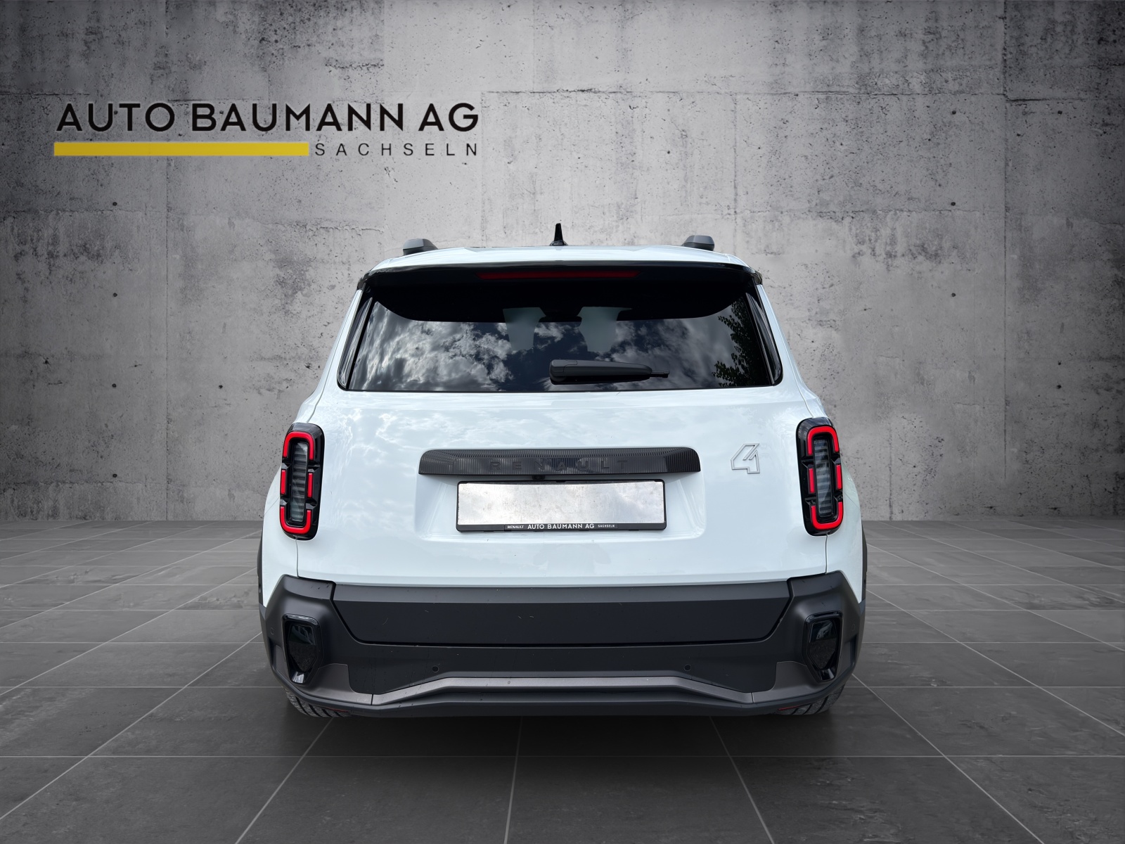 RENAULT R4 E-Tech Comfort Range 52 kWh Techno-image-5