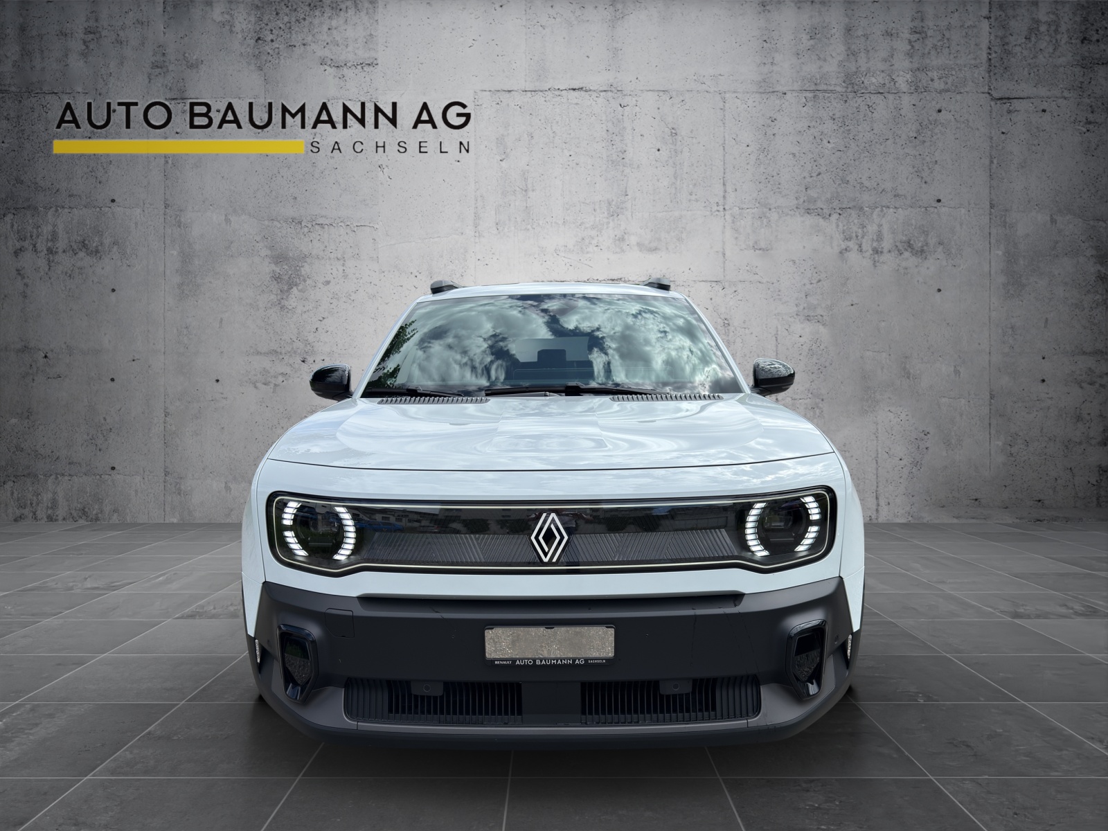 RENAULT R4 E-Tech Comfort Range 52 kWh Techno-image-6