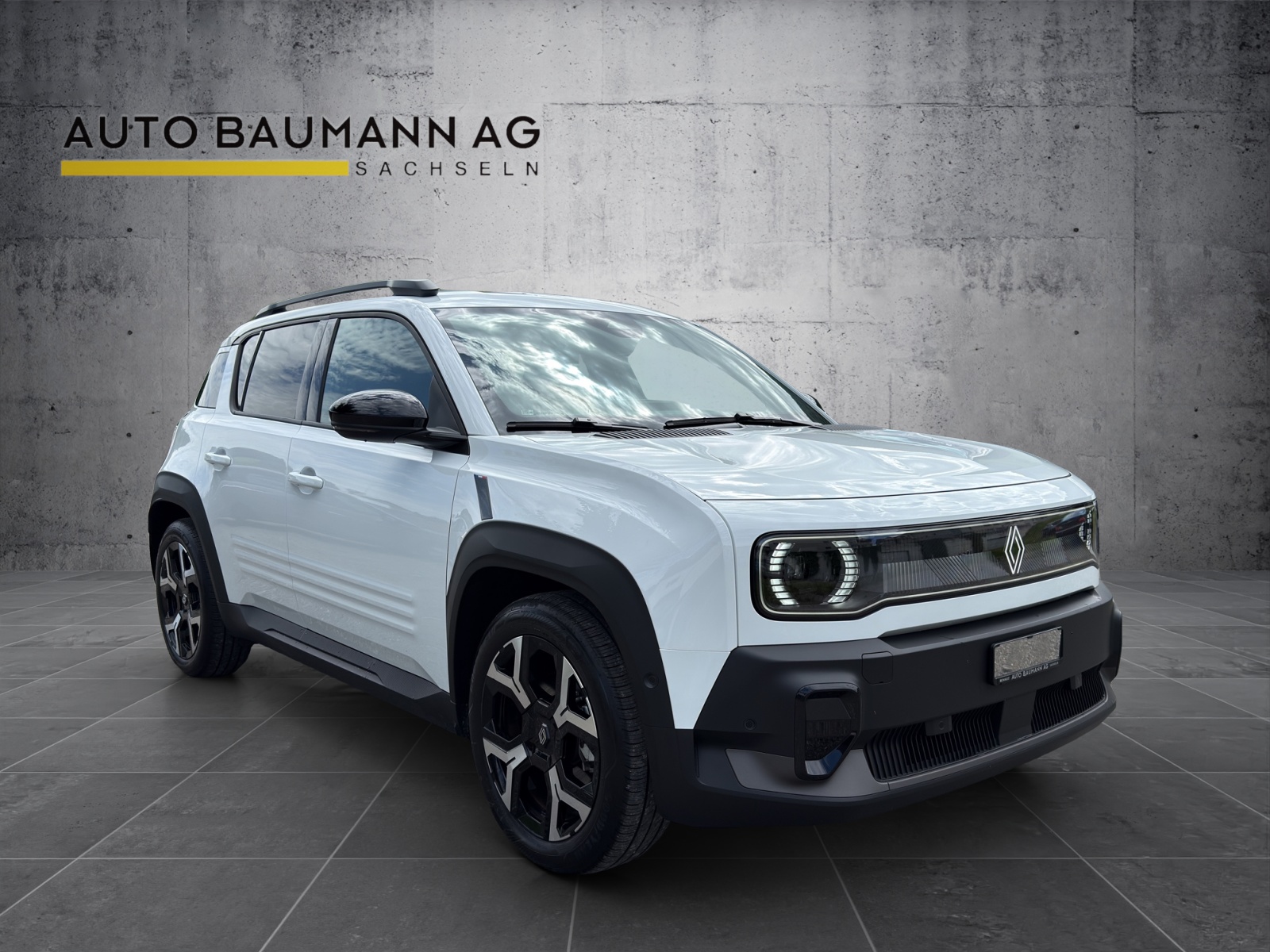 RENAULT R4 E-Tech Comfort Range 52 kWh Techno-image-1