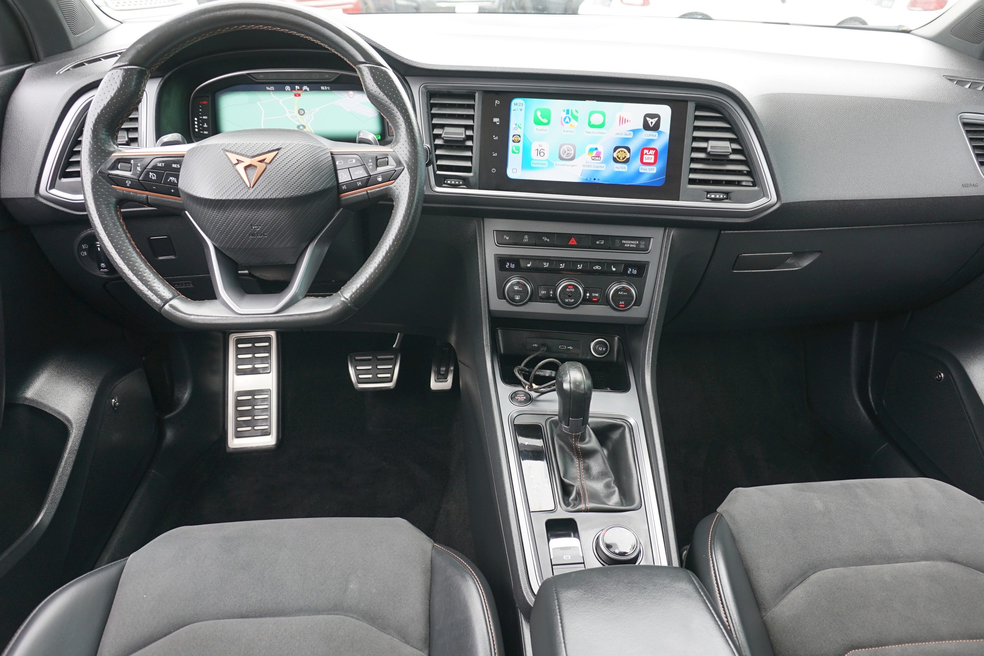 CUPRA Ateca 2.0TSI 4Drive 300PS mit AHK für 2,1t.!!-image-13