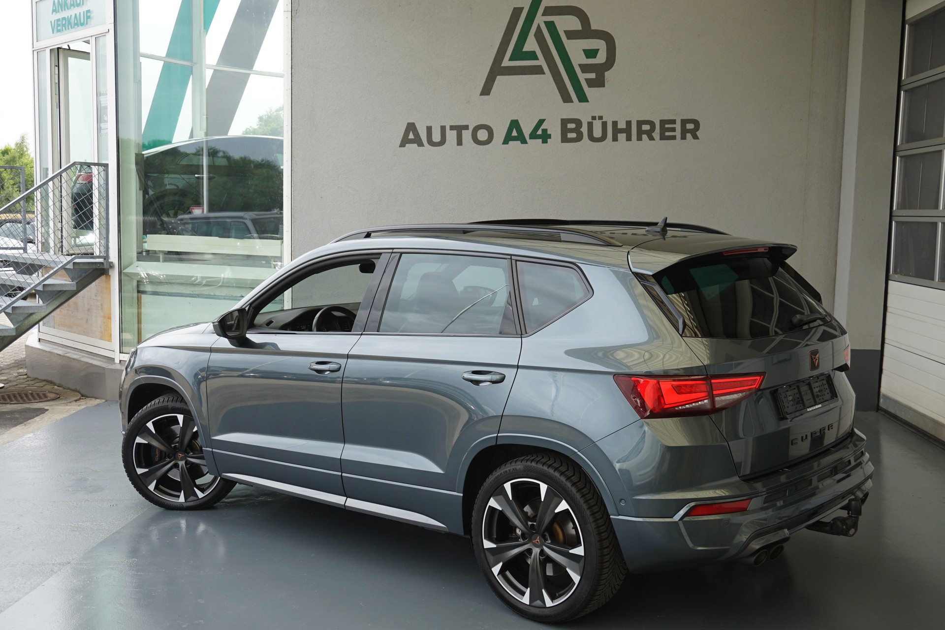 CUPRA Ateca 2.0TSI 4Drive 300PS mit AHK für 2,1t.!!-image-5