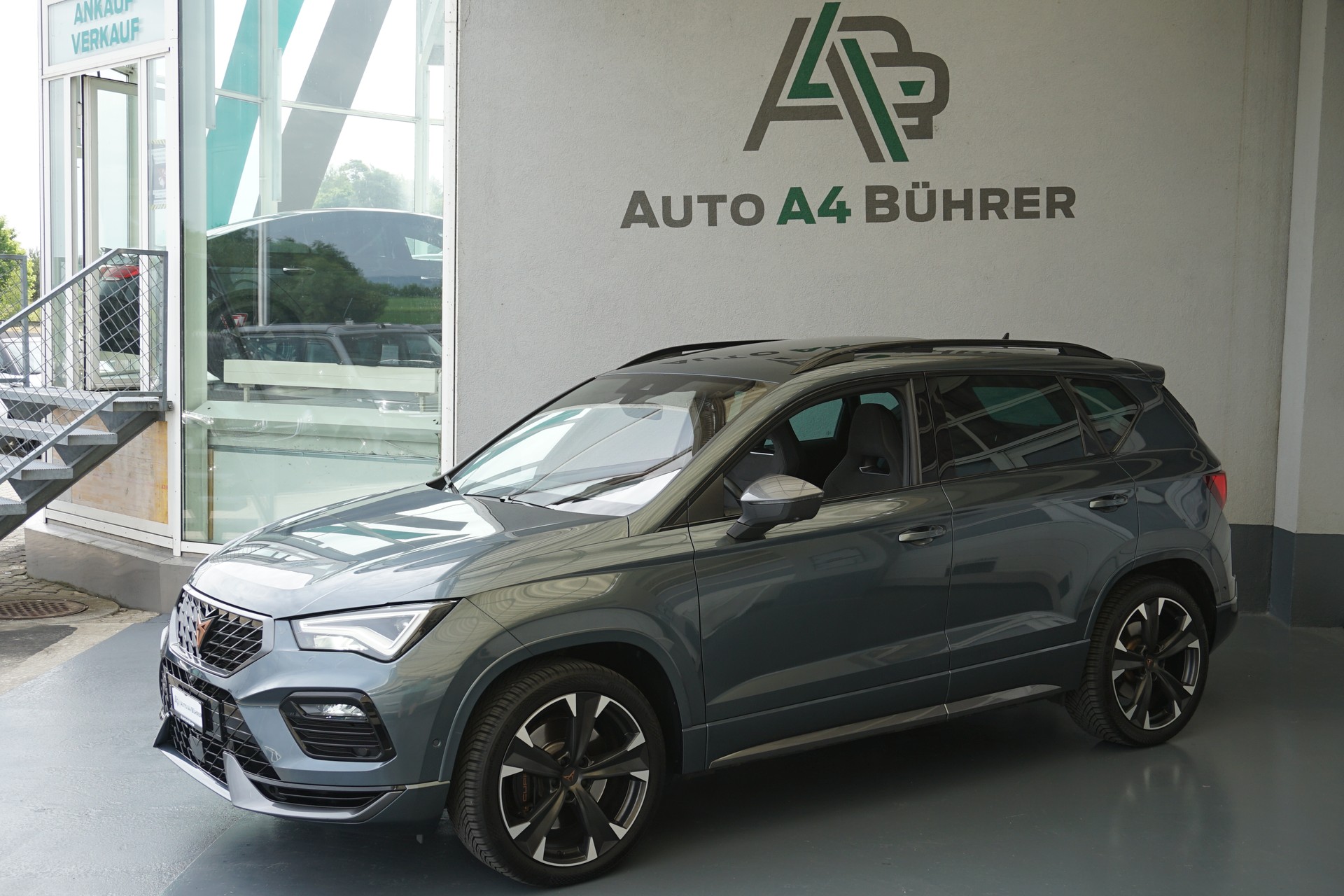 CUPRA Ateca 2.0TSI 4Drive 300PS mit AHK für 2,1t.!!-image-3
