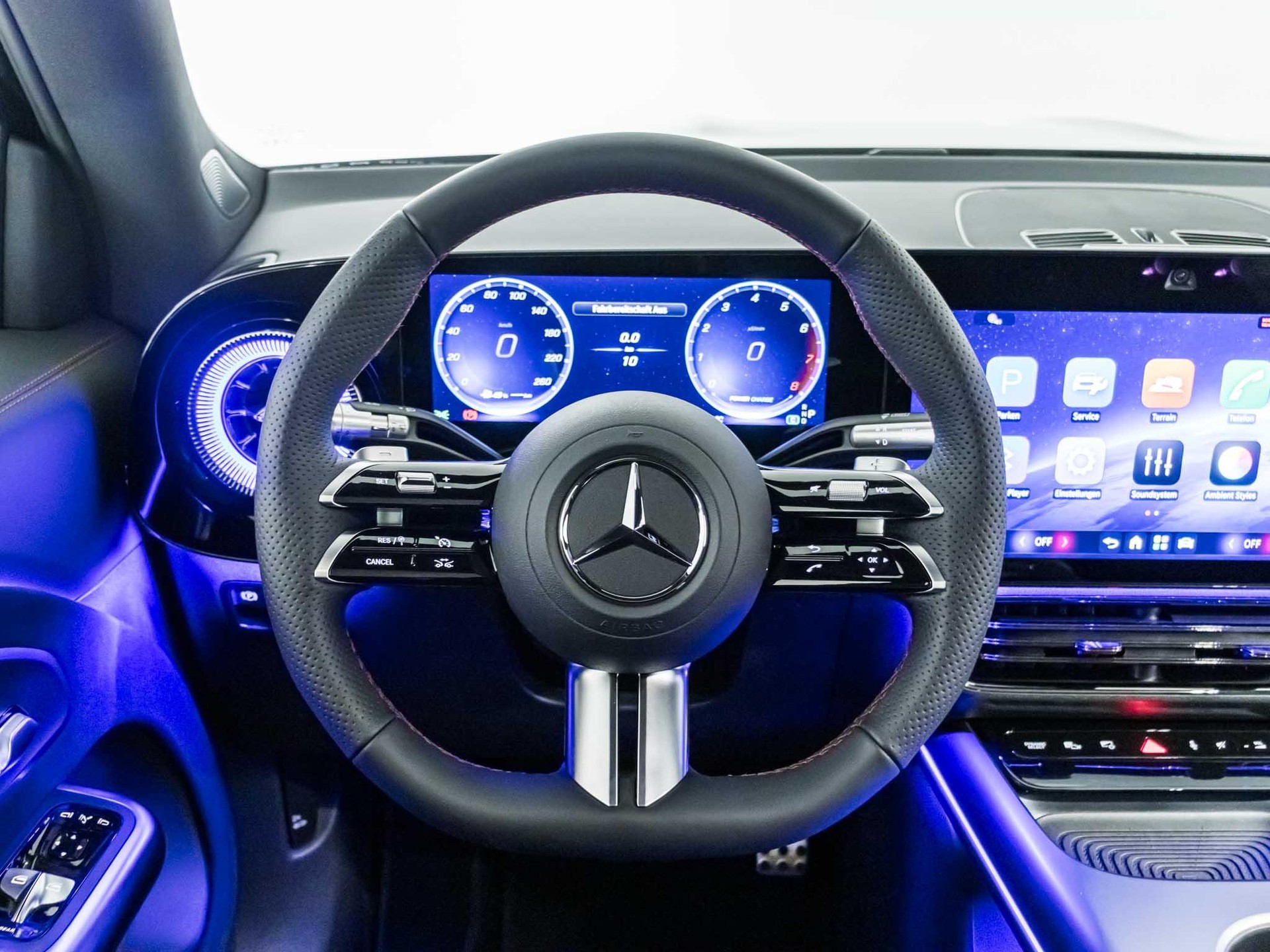 MERCEDES-BENZ GLB 220 4MATIC-image-10