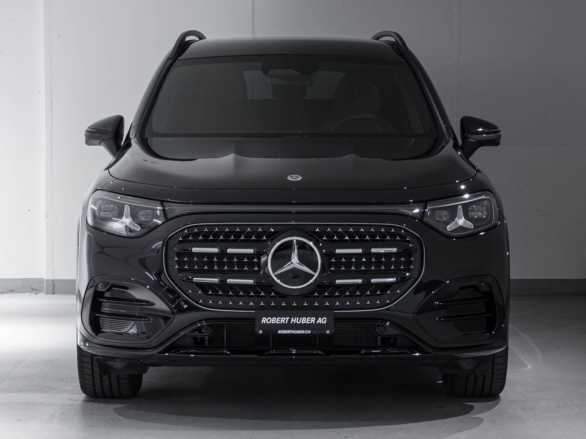 MERCEDES-BENZ GLB 220 4MATIC-image-2