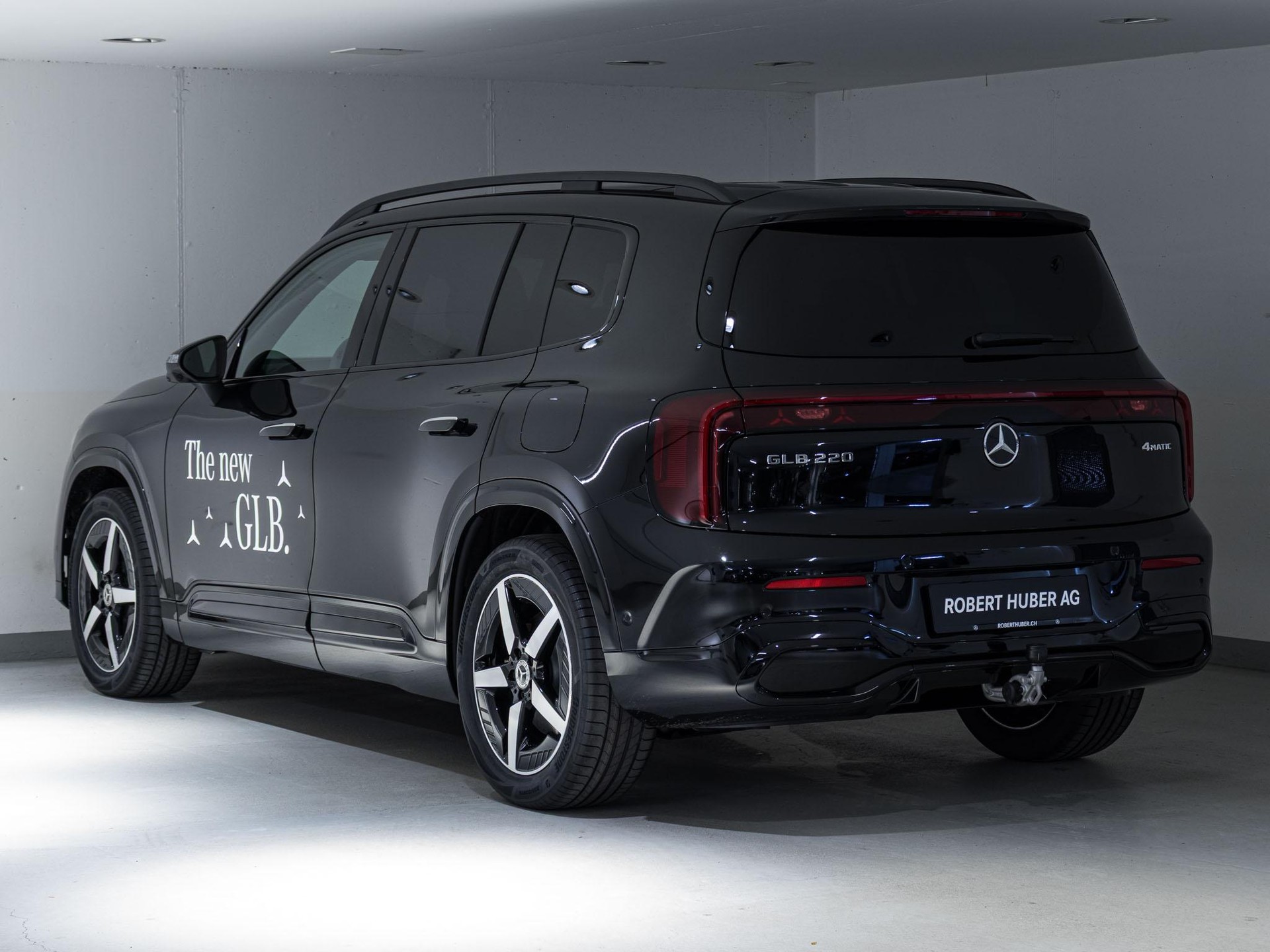 MERCEDES-BENZ GLB 220 4MATIC-image-3