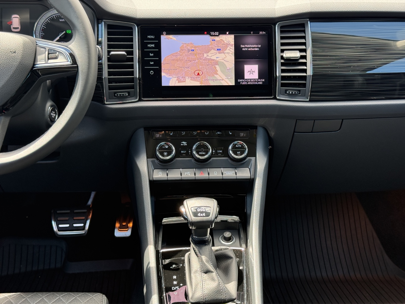 SKODA Kodiaq 2.0 TSI 4x4 Style-image-10