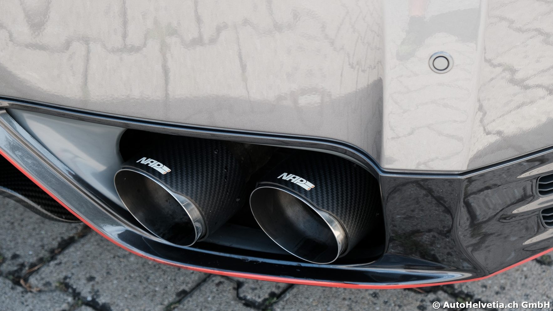 NISSAN GT-R 3.8 V6 Biturbo Black Edition-image-7