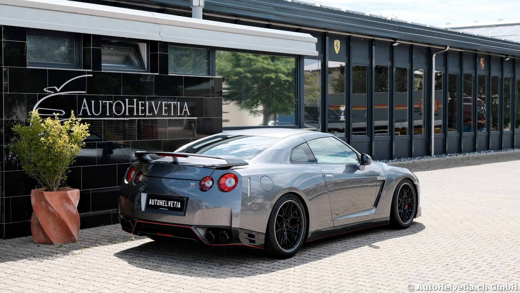NISSAN GT-R 3.8 V6 Biturbo Black Edition-image-18
