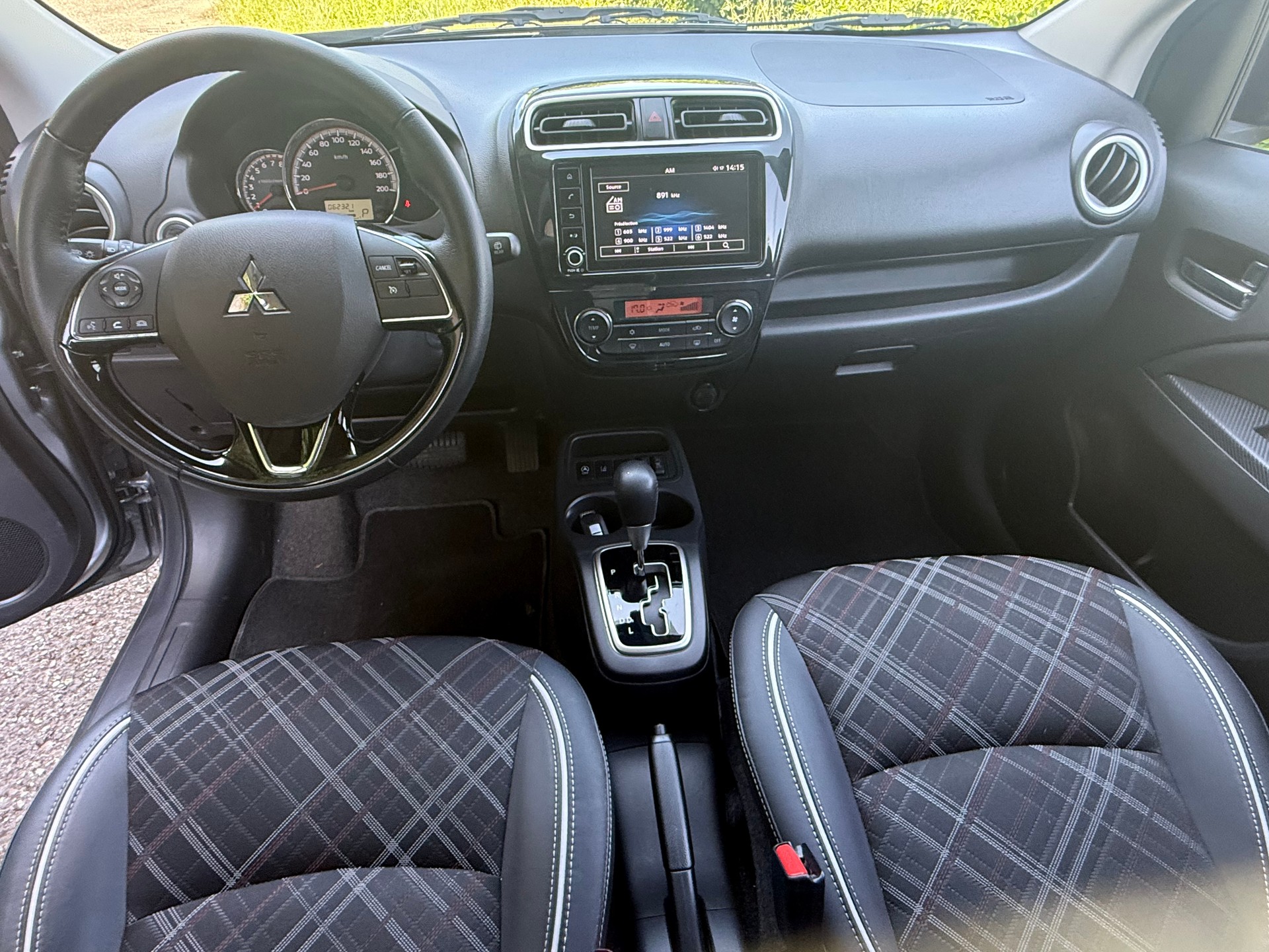 MITSUBISHI Space Star 1.2 CVT Diamond-image-6