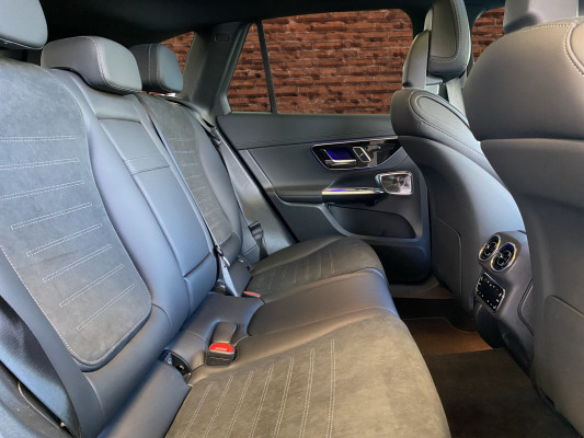 MERCEDES-BENZ GLC 220 d 4M 9G-Tronic-image-13