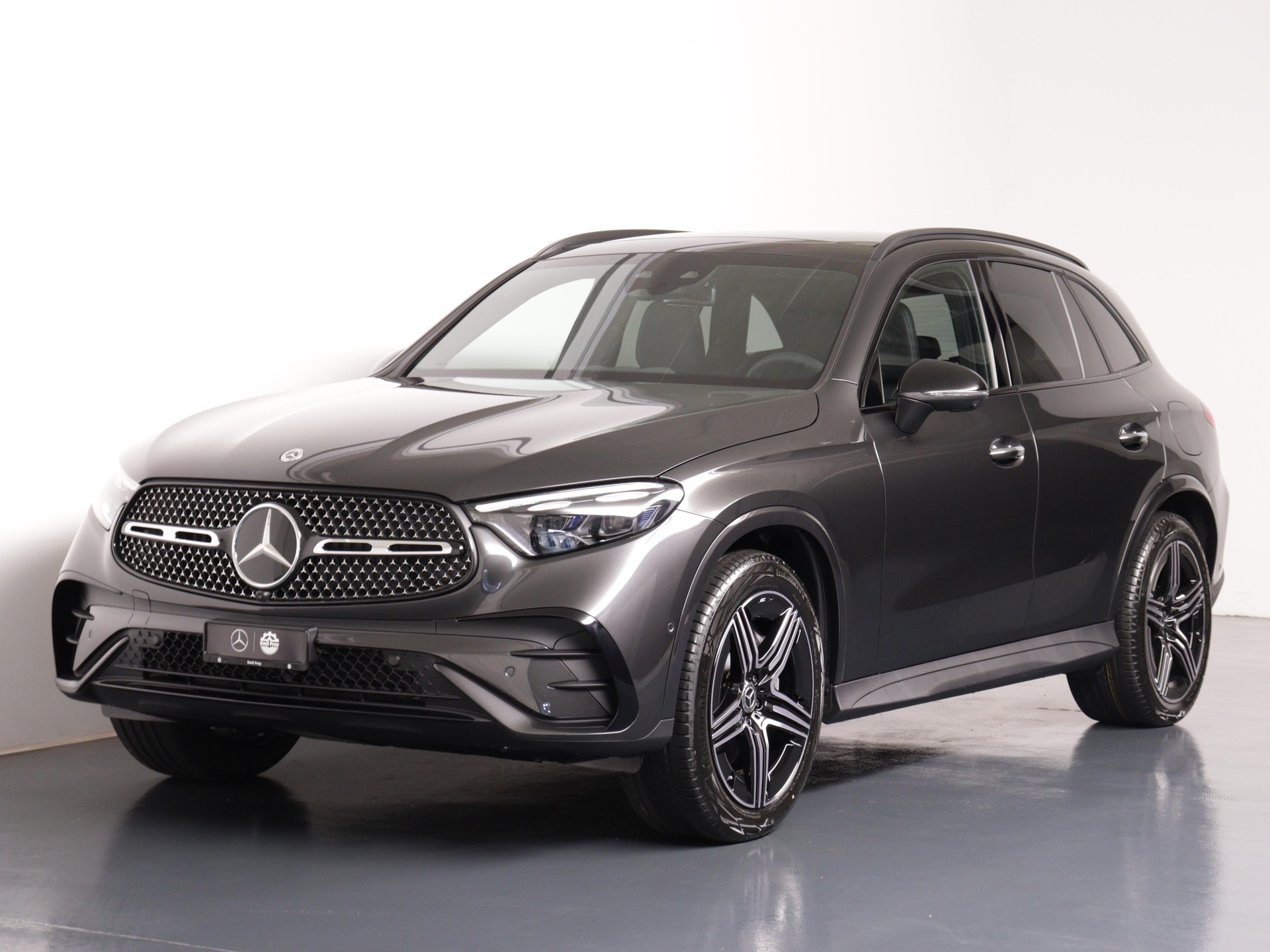 MERCEDES-BENZ GLC 220 d AMG Line 4matic-image-1
