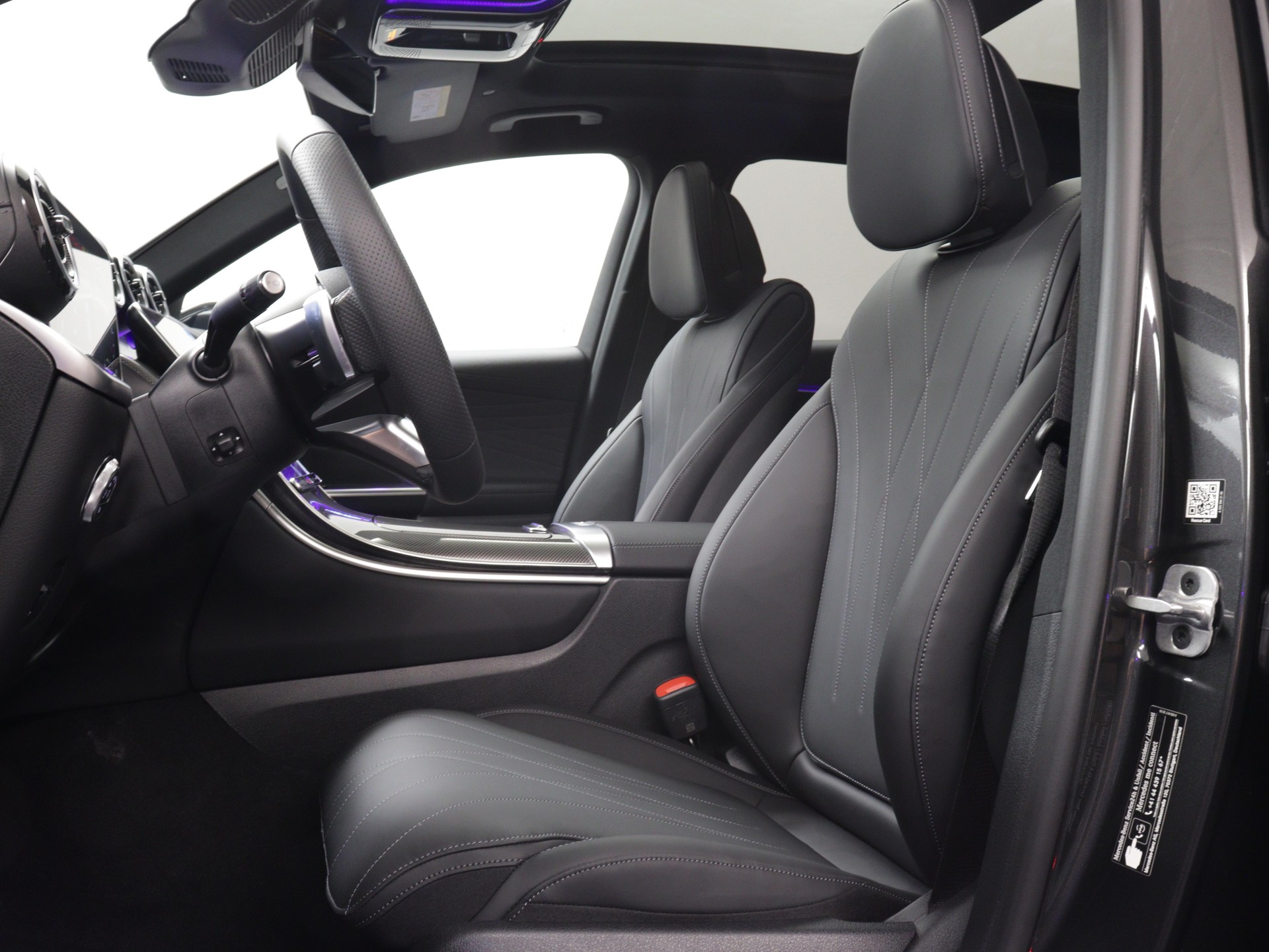 MERCEDES-BENZ GLC 220 d AMG Line 4matic-image-7