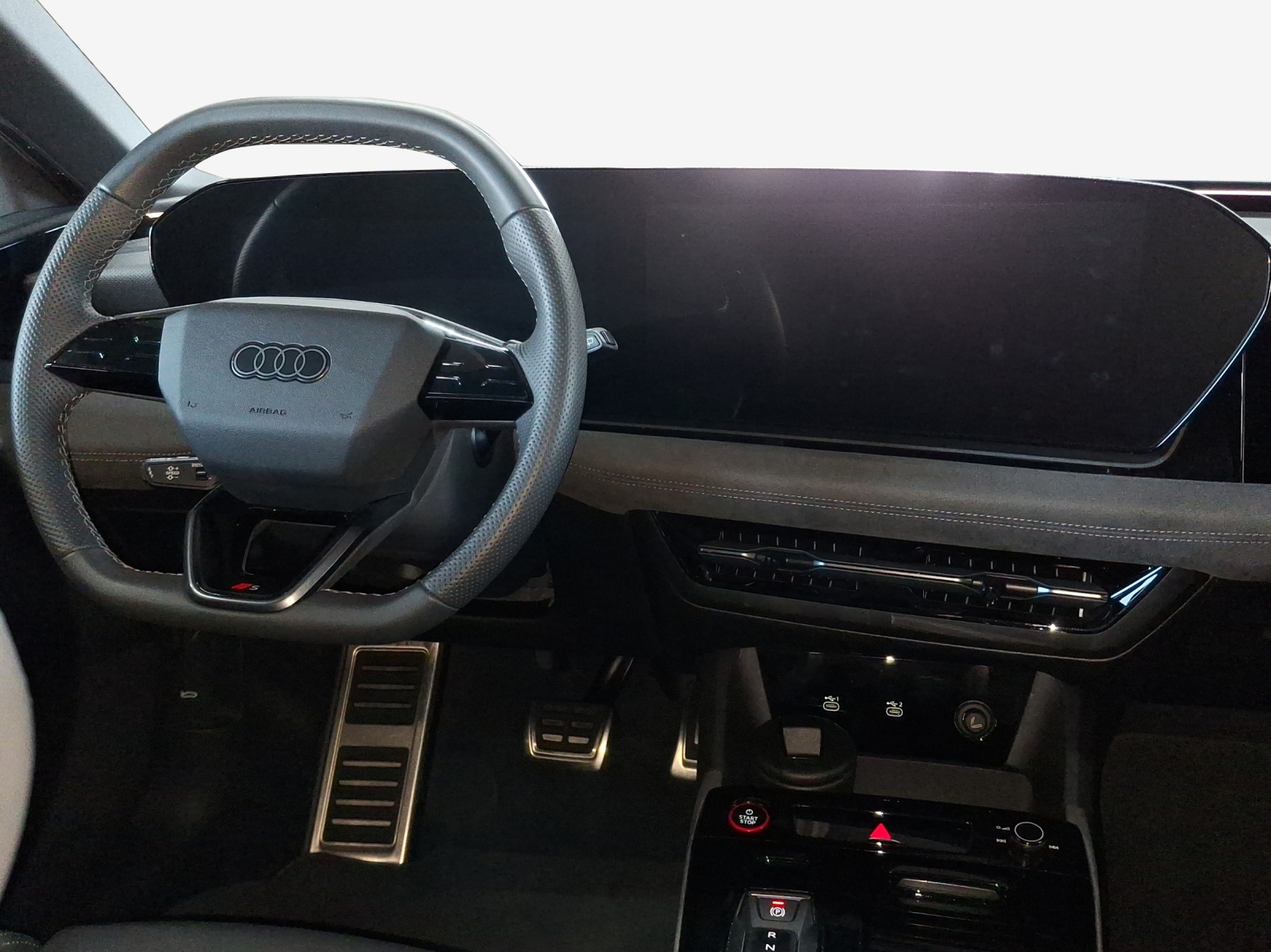 AUDI S6 Avant e-tron quattro-image-9