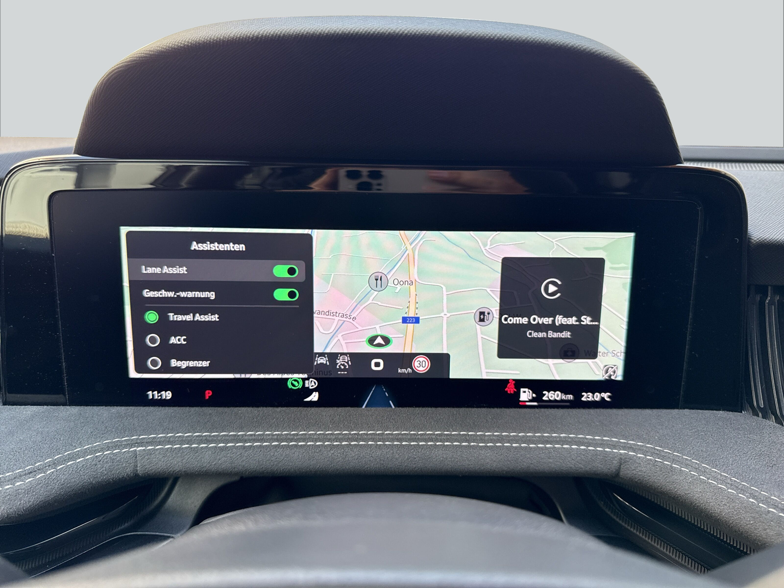 SKODA Superb Combi 2.0 TSI Sportline 4x4 DSG-image-16