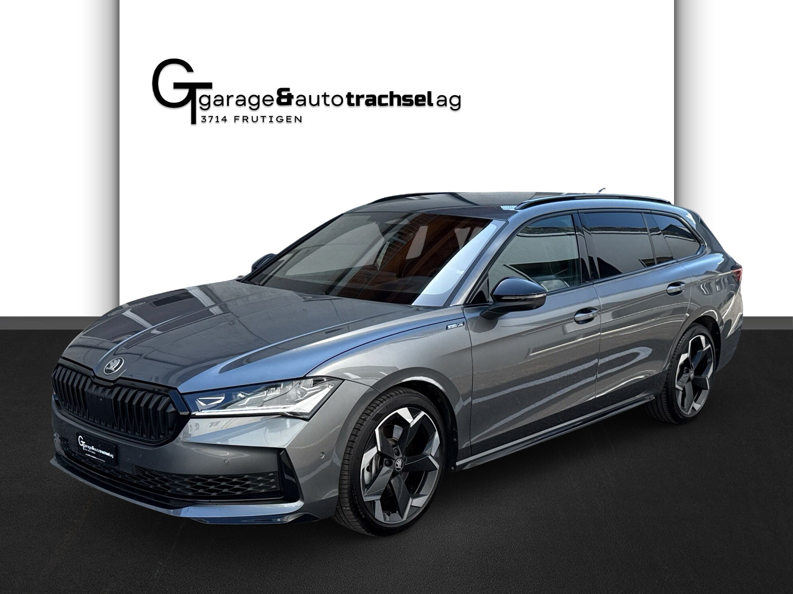 SKODA Superb Combi 2.0 TSI Sportline 4x4 DSG-image-0