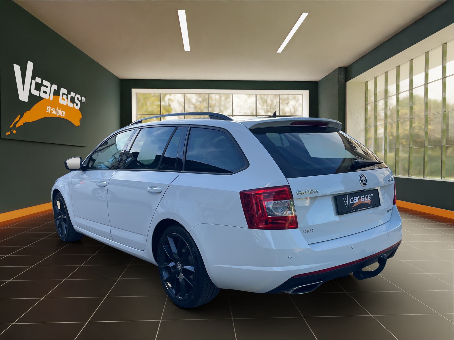 SKODA Octavia Combi 2.0 TDI RS 4x4 DSG-image-2