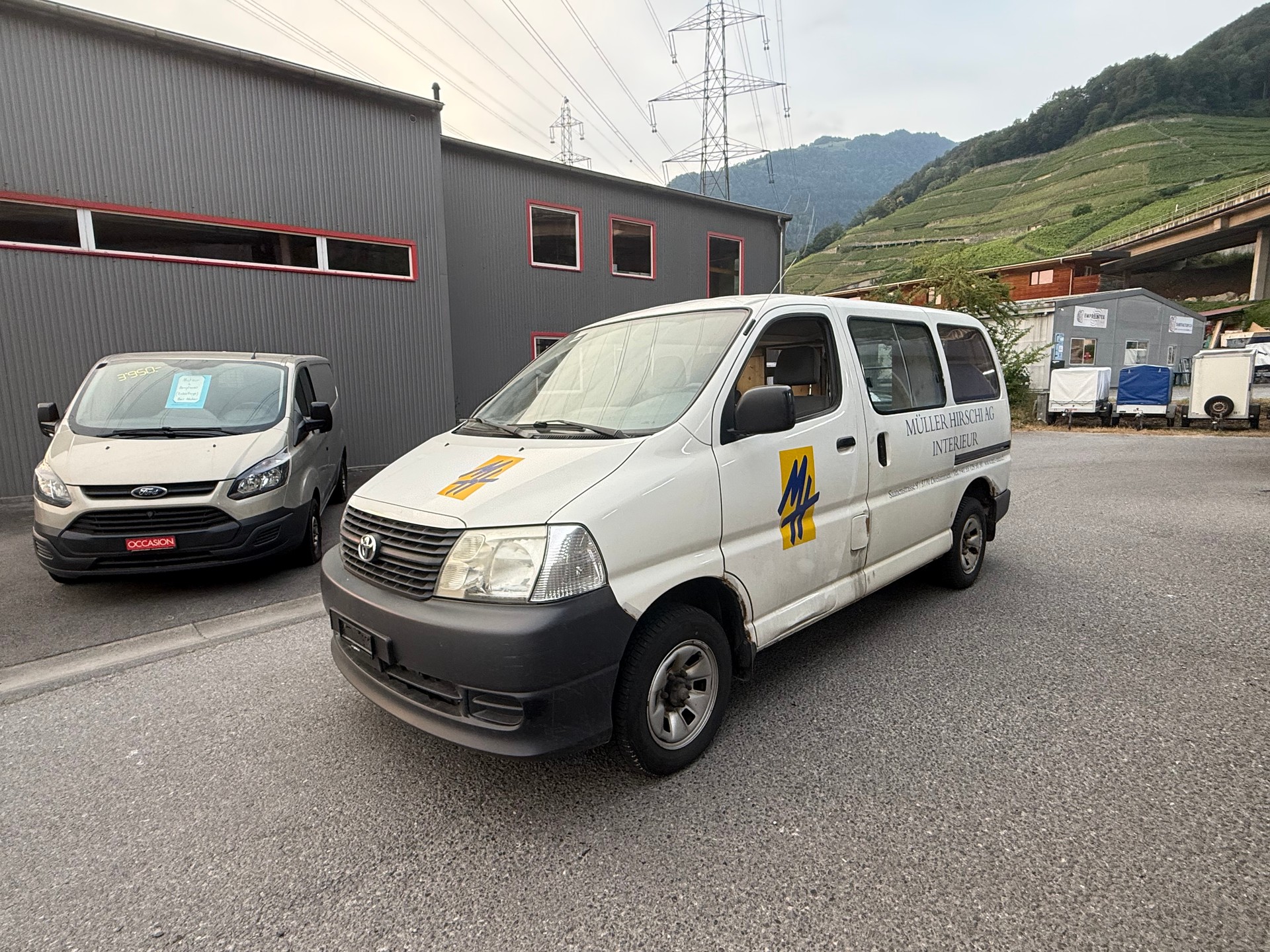 TOYOTA Hiace D-4D Van 4WD SWB-image-0
