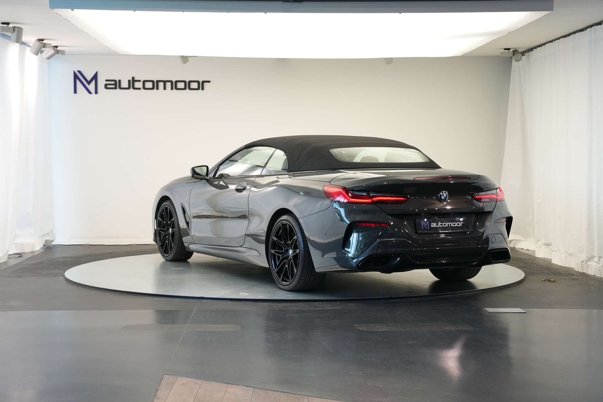 BMW M850i xDrive Steptronic *CH-Fahrzeug* *Dravitgrau* *B&W*-image-11
