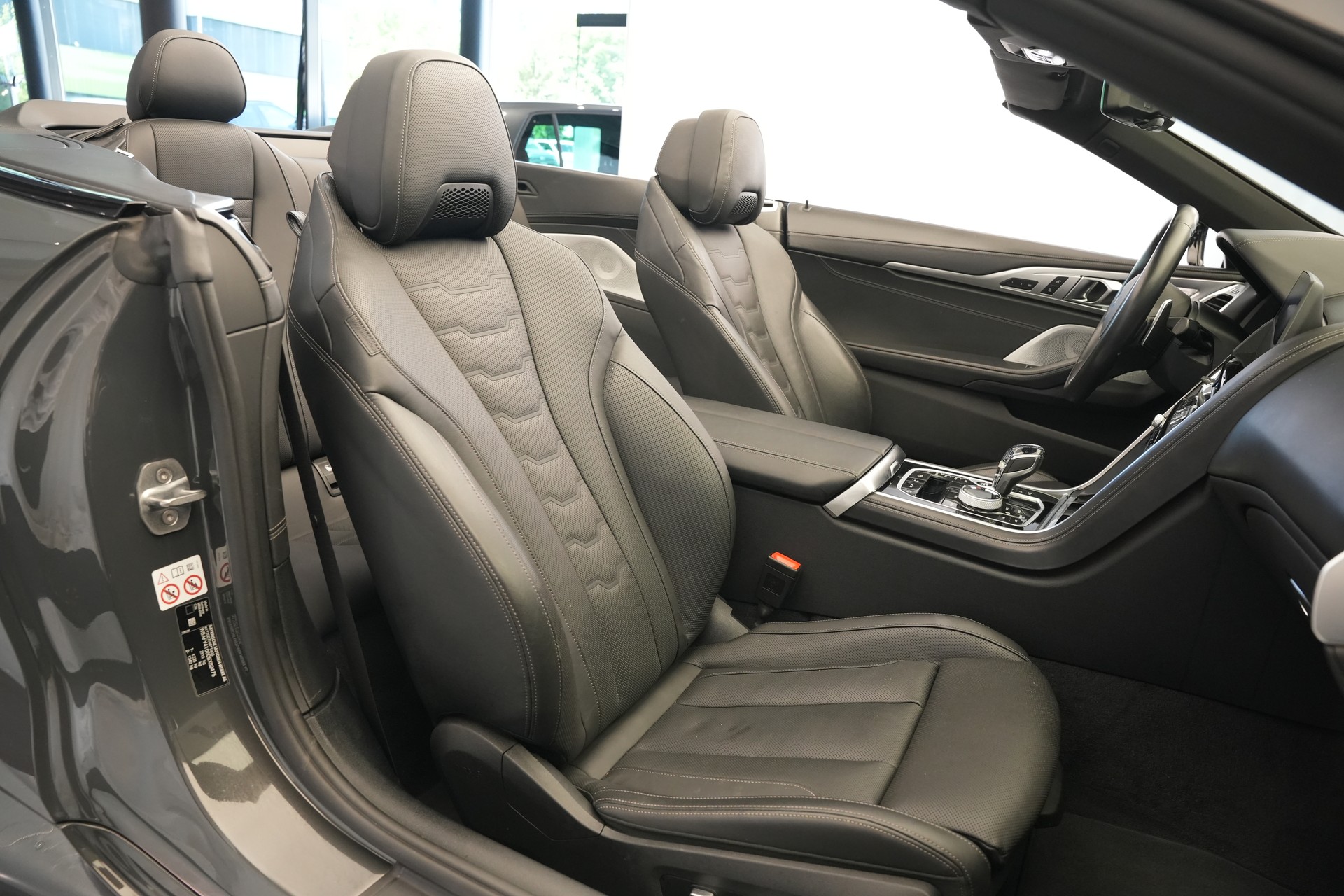 BMW M850i xDrive Steptronic *CH-Fahrzeug* *Dravitgrau* *B&W*-image-16