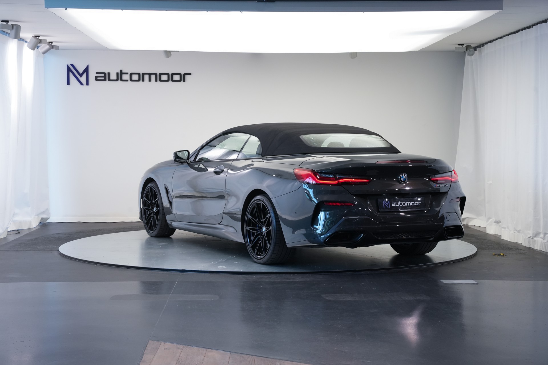 BMW M850i xDrive Steptronic Cabriolet *CH-Fahrzeug* *Dravitgrau* *B&W*-image-12