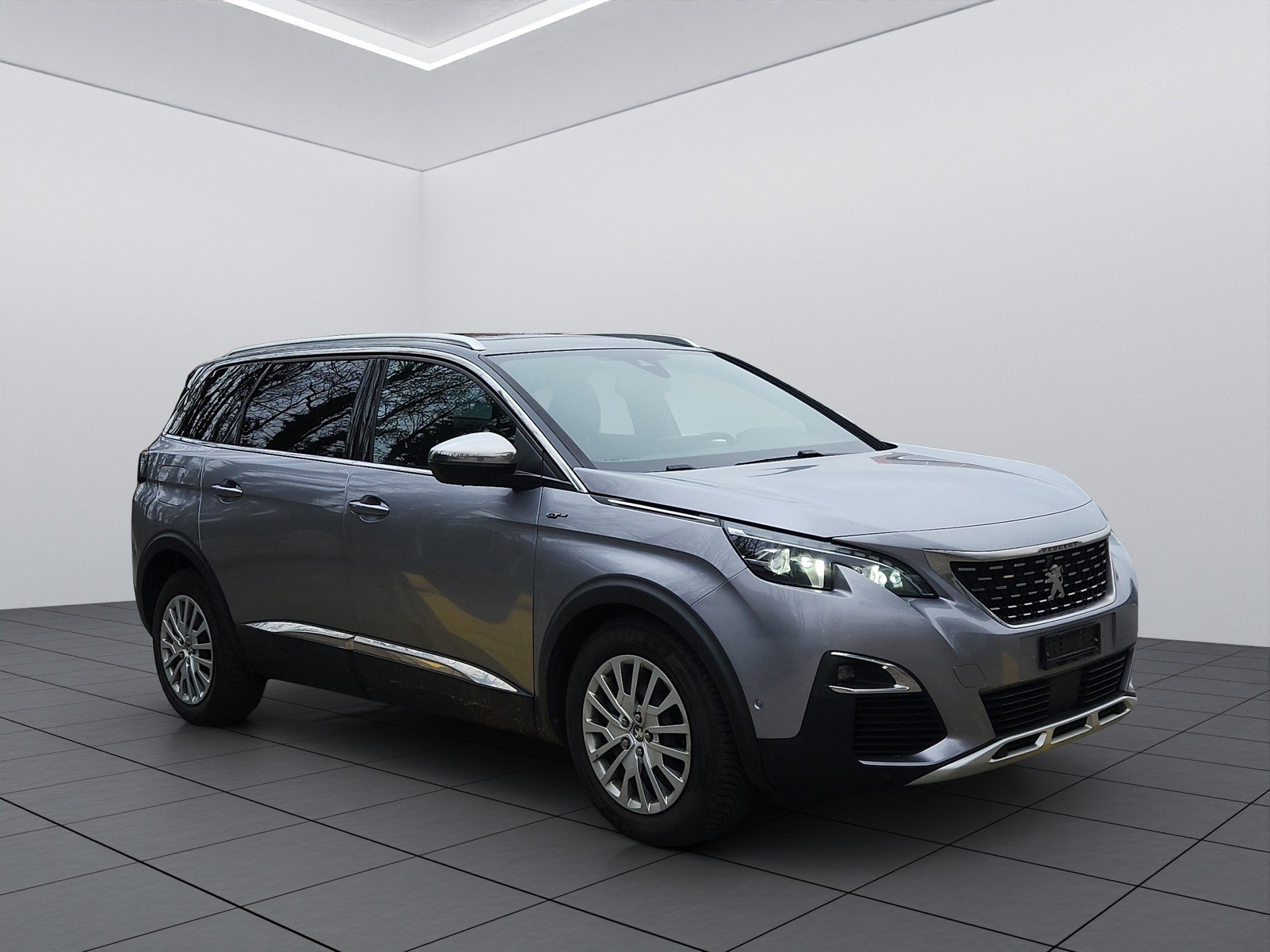 PEUGEOT 5008 2.0 BlueHDi GT EAT-image-2