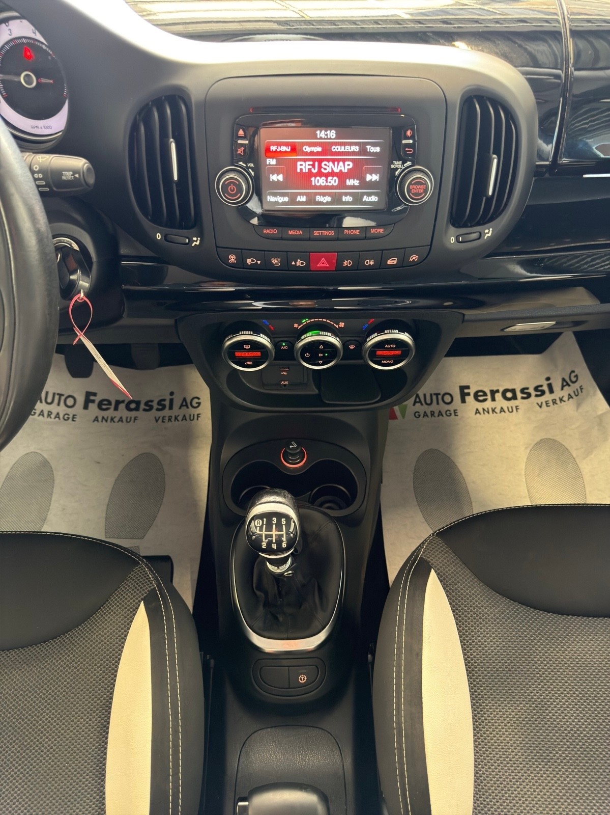 FIAT 500L 1.6 JTD Trekking-image-20