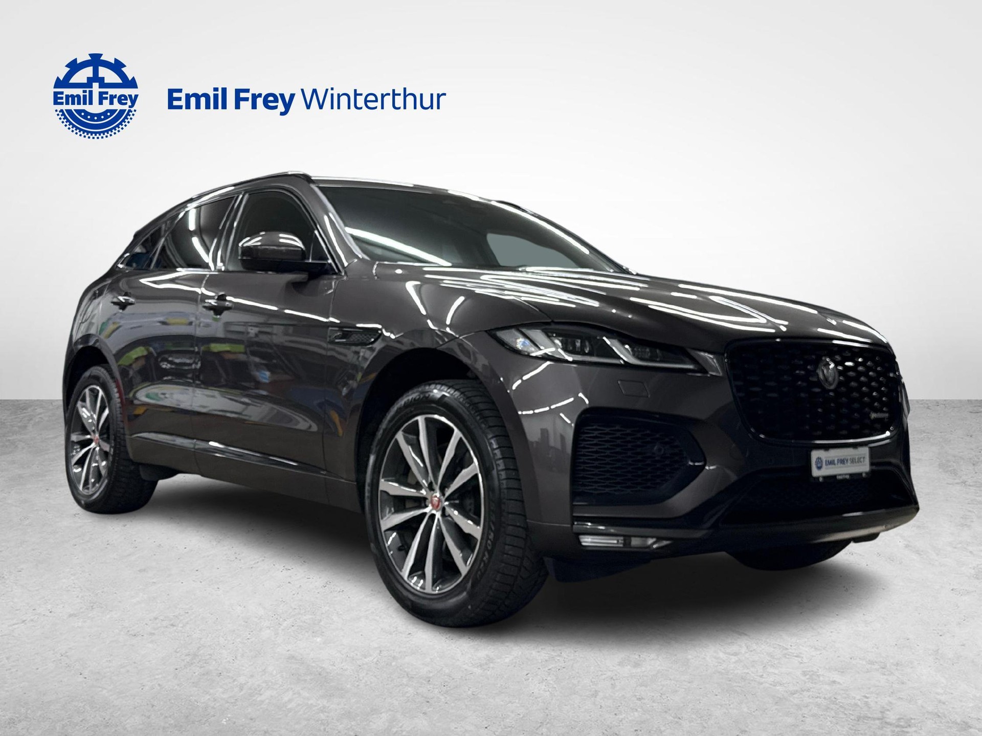 JAGUAR F-Pace 2.0 P400e R-Dynamic SE AWD-image-6