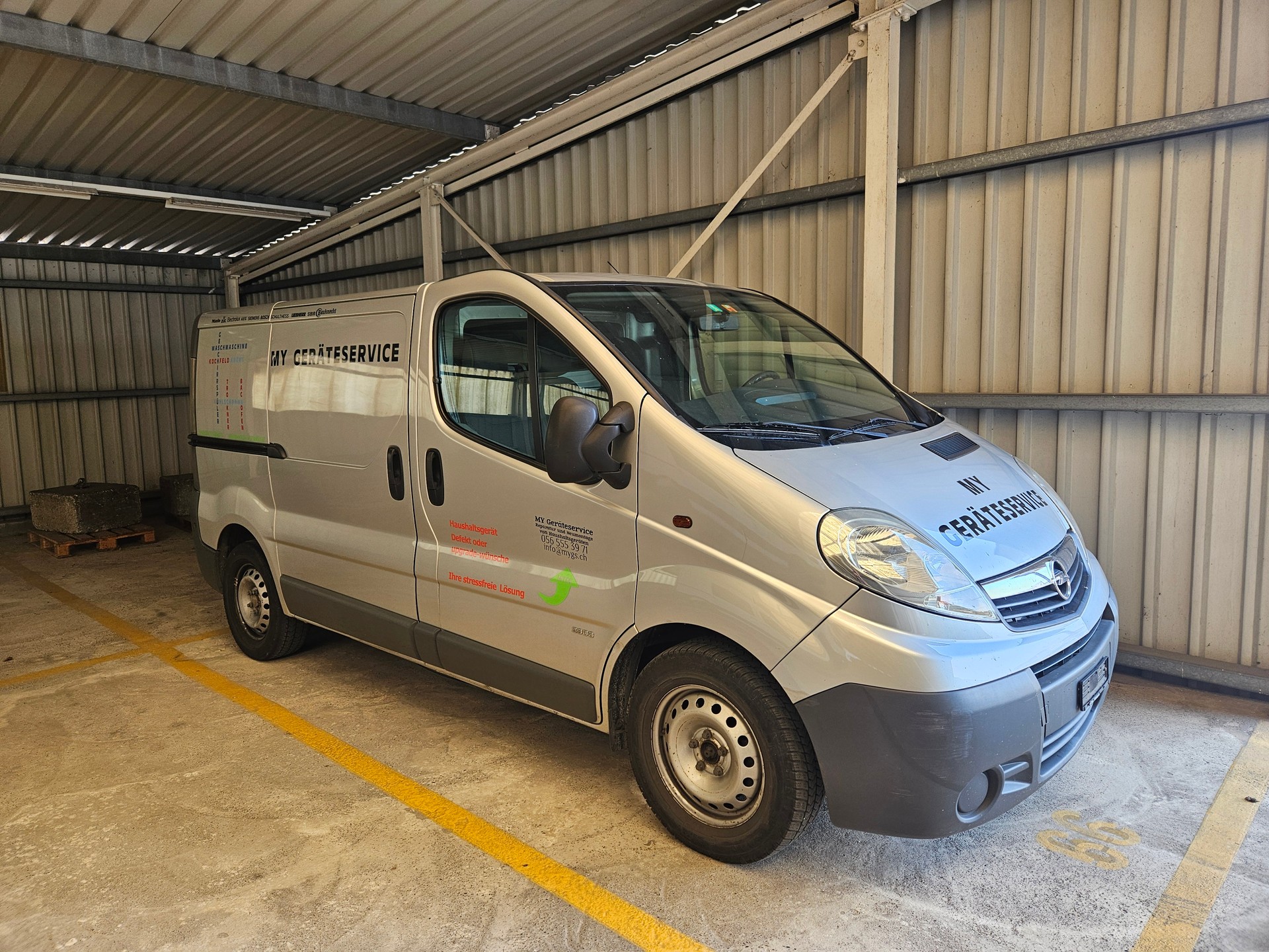 OPEL Vivaro 2.5 CDTI 2.9t L1H1