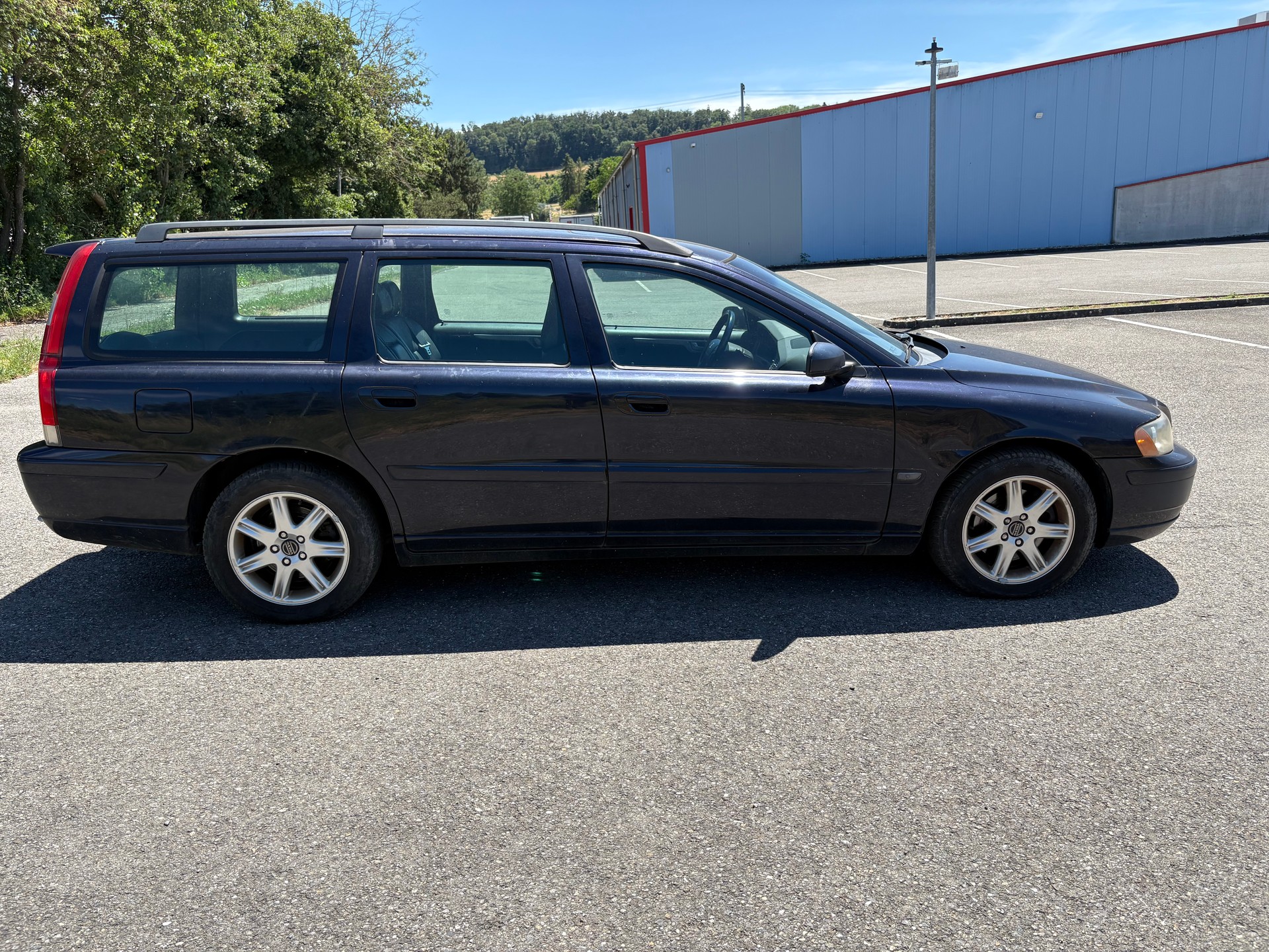 VOLVO V70 2.0T Summum-image-7