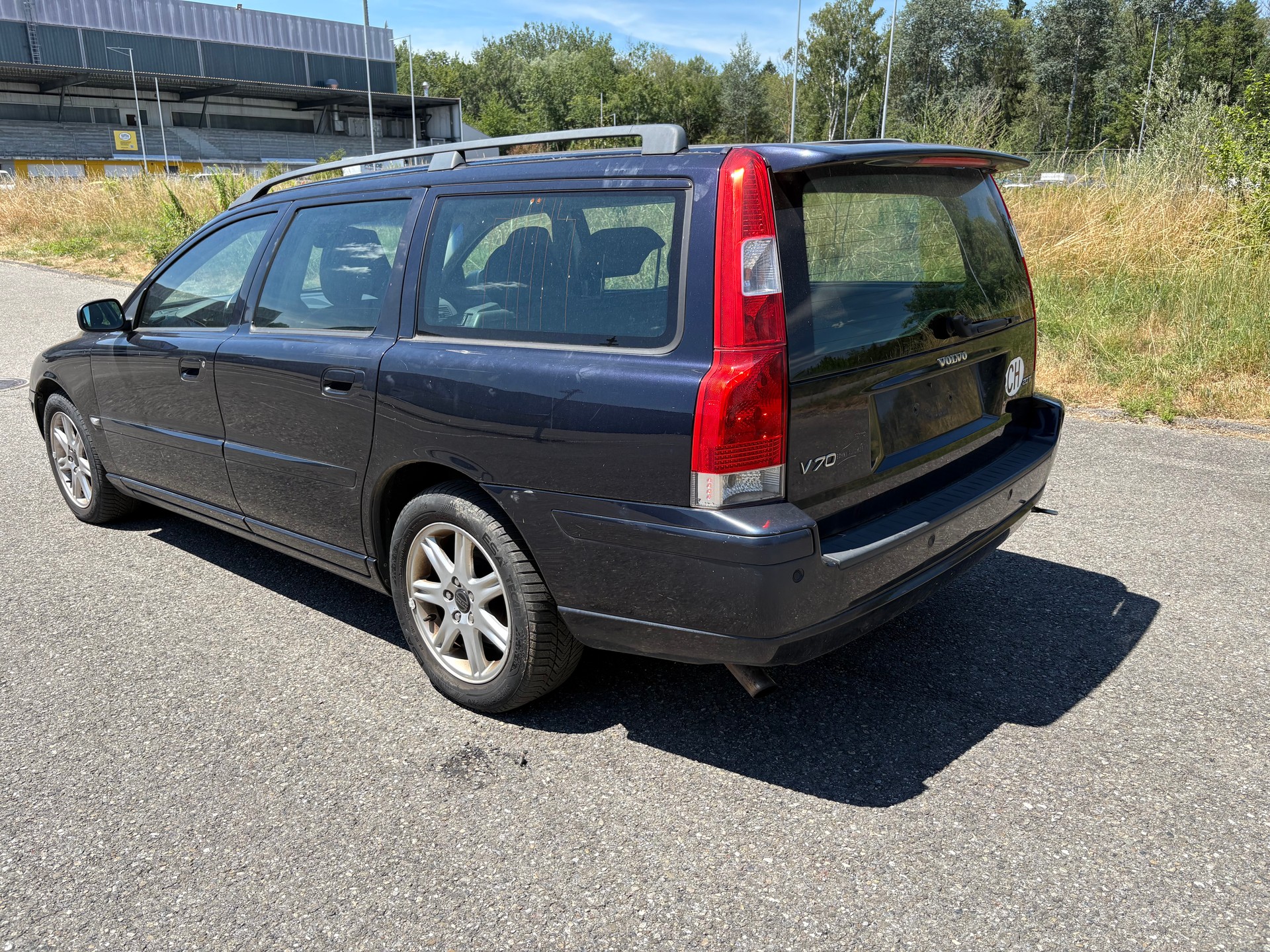 VOLVO V70 2.0T Summum-image-5