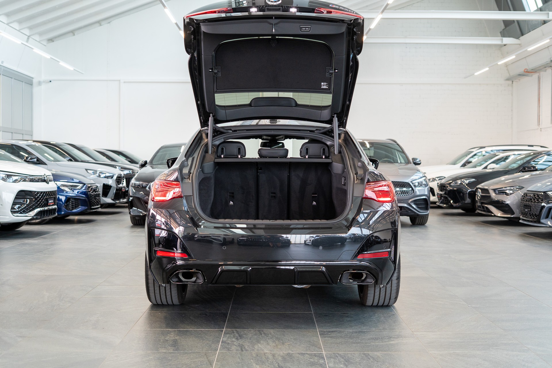 BMW M440i xDrive Gran Coupé M Sport Pro / LCI / Glasdach / HeadUp / 360°Kamera-image-6