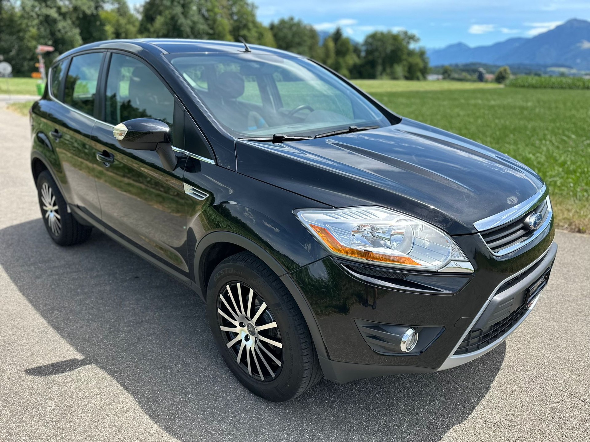 FORD Kuga 2.0 TDCi Carving 4WD-image-3