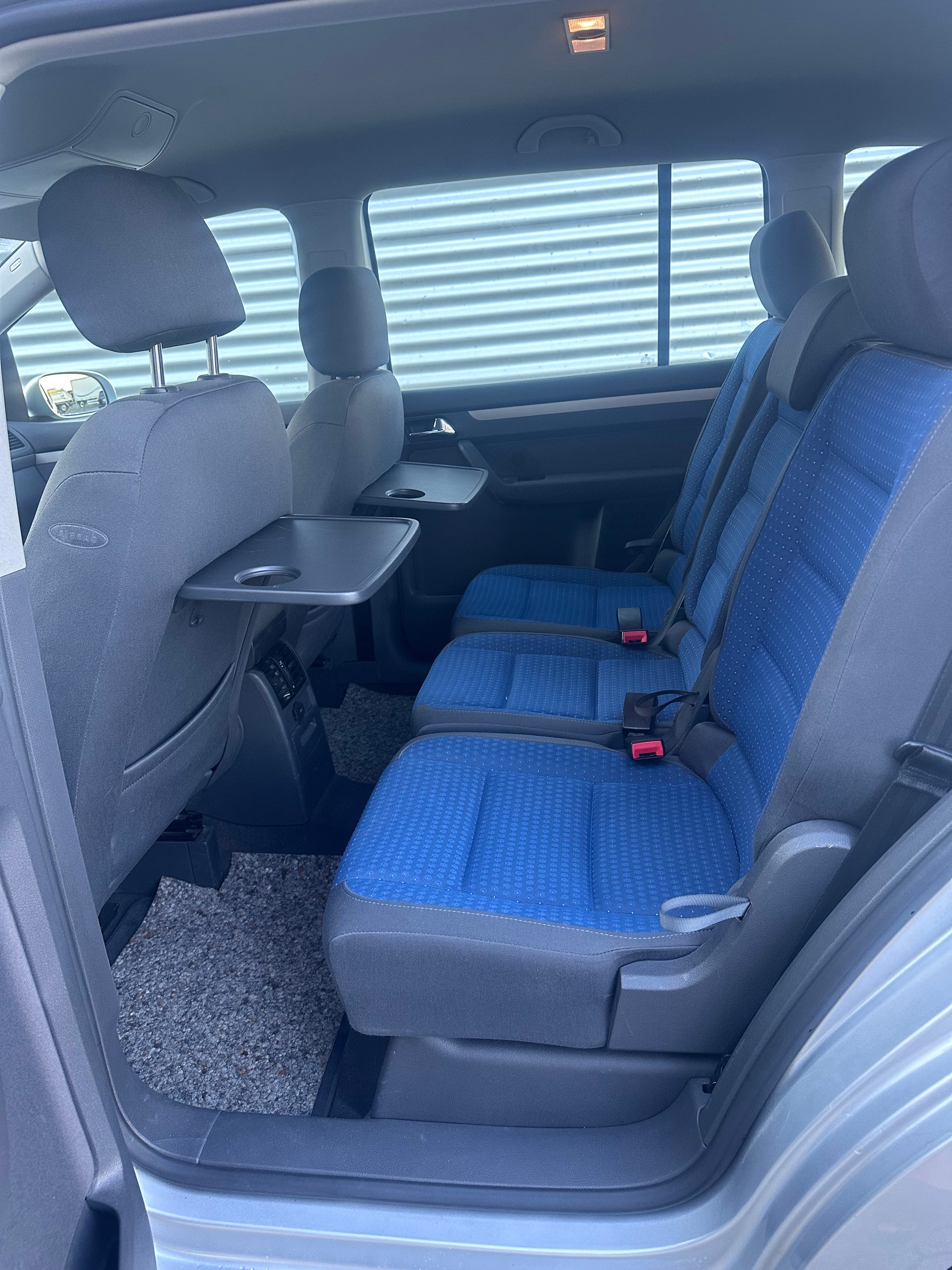VW Touran 2.0 TDI Highline Automat, Frisch ab MFK, aus 1ster Hand, 8Fach Komplett Räder-image-10