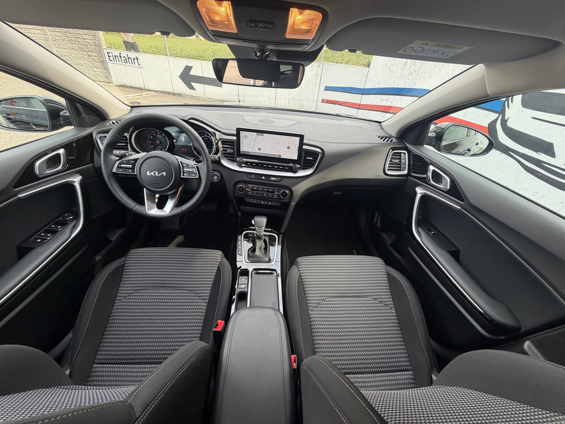 KIA Ceed Sportswagon 1.5 T-GDi ULTIMATE MHEV Power DCT-image-5