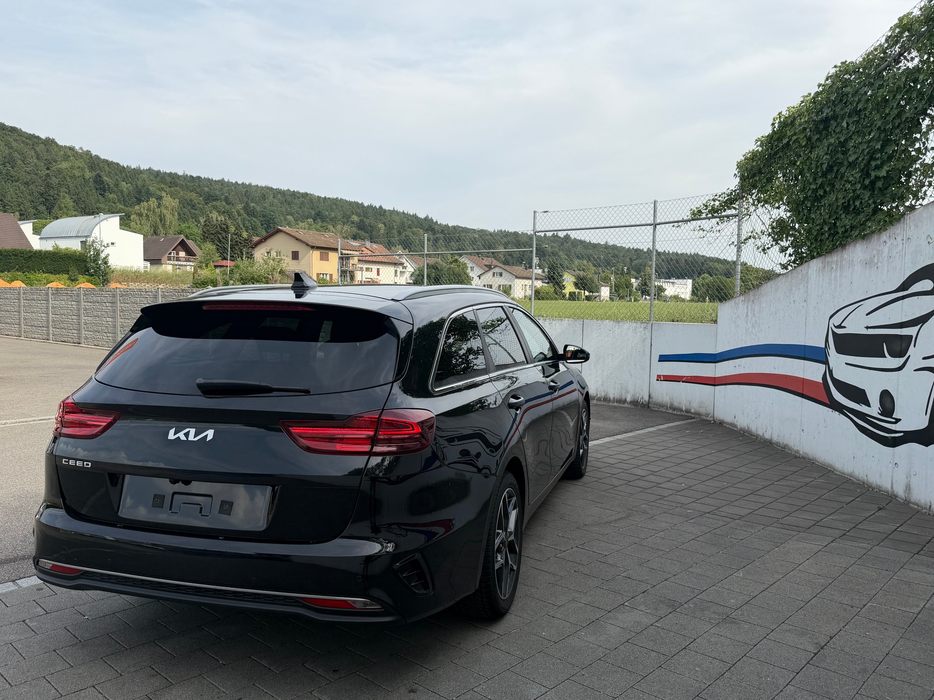 KIA Ceed Sportswagon 1.5 T-GDi ULTIMATE MHEV Power DCT-image-4