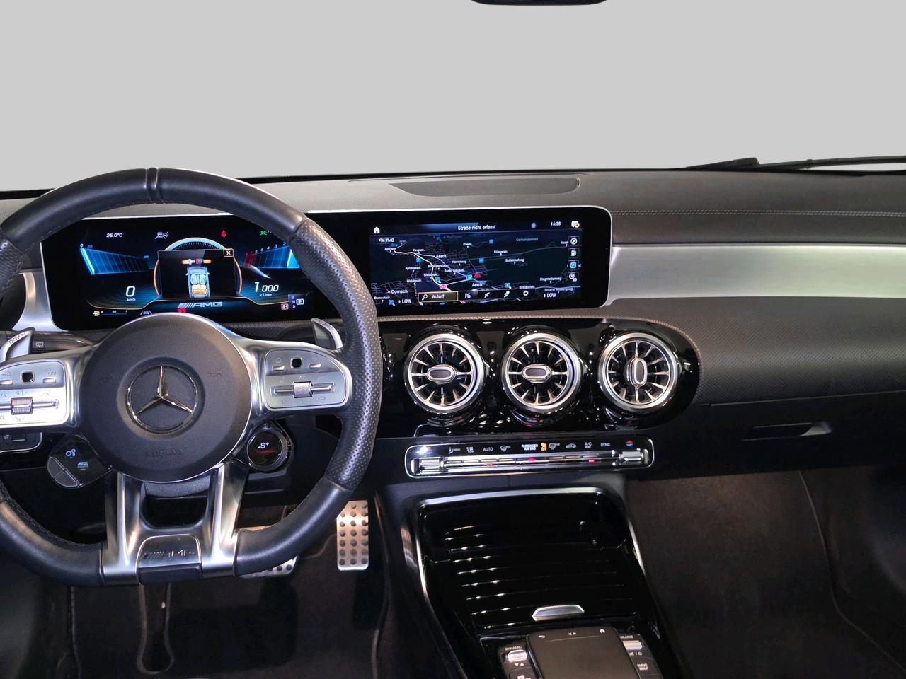 MERCEDES-BENZ A 35 AMG 4matic-image-13
