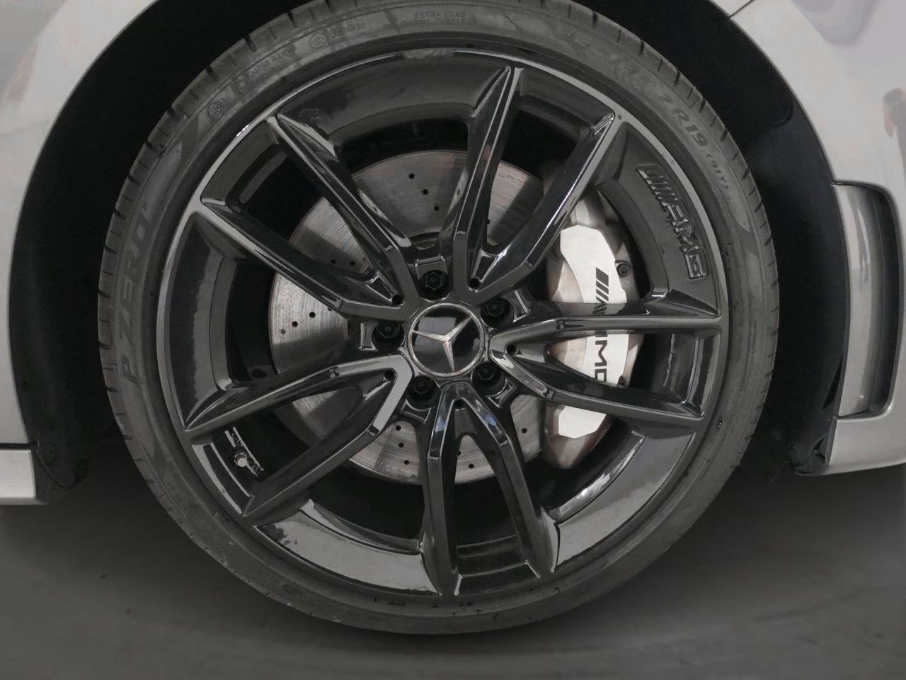 MERCEDES-BENZ A 35 AMG 4matic-image-21